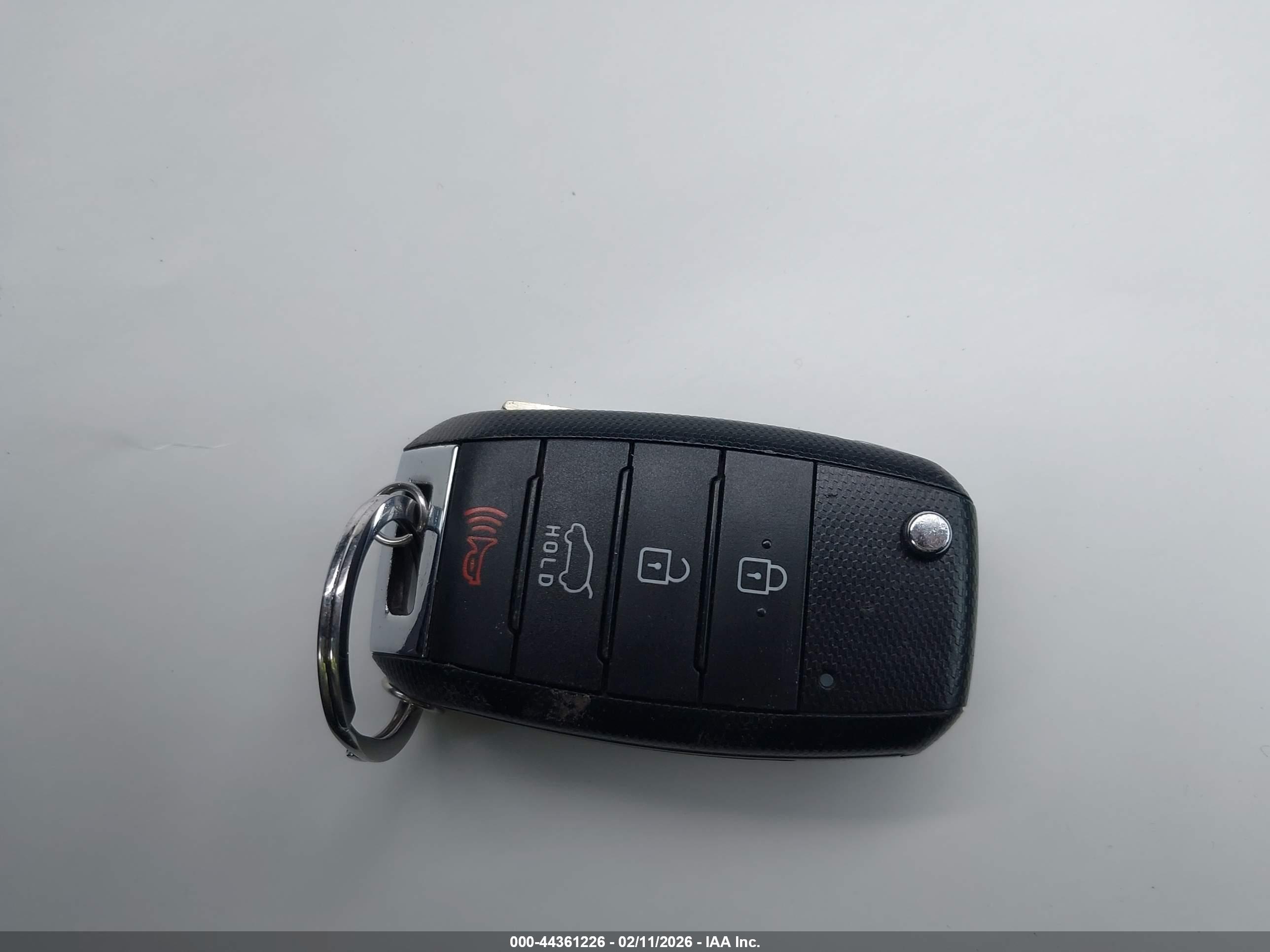 KIA SORENTO image 11