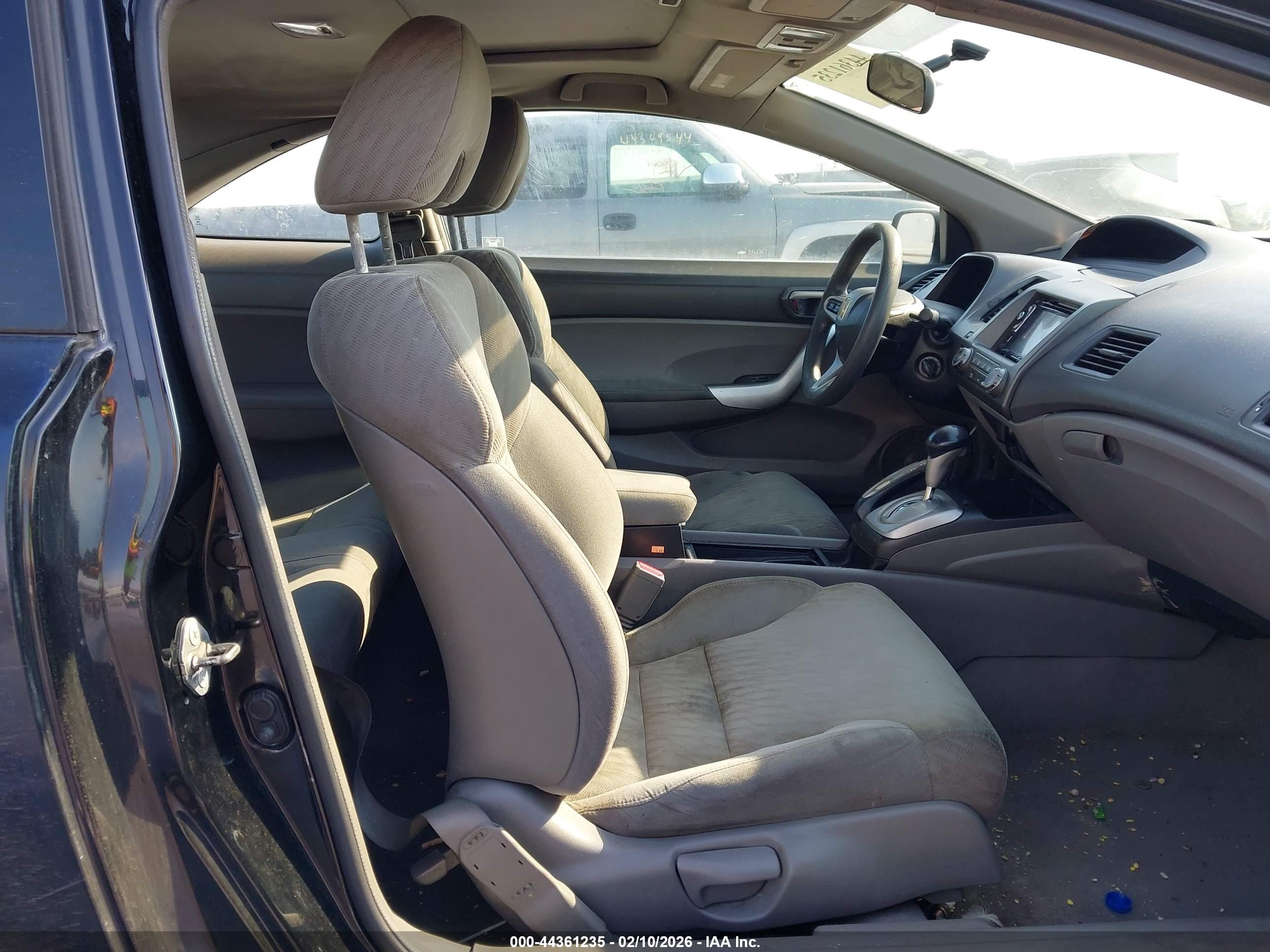 HONDA CIVIC image 8