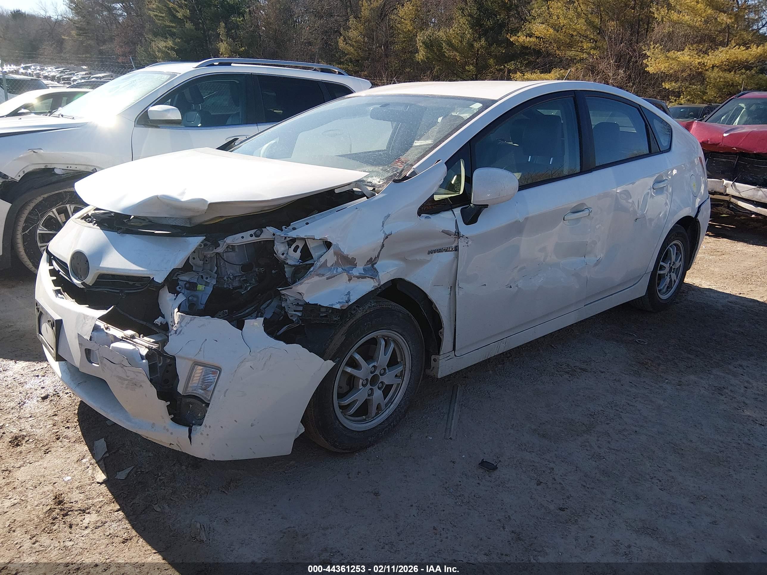 TOYOTA PRIUS image 2