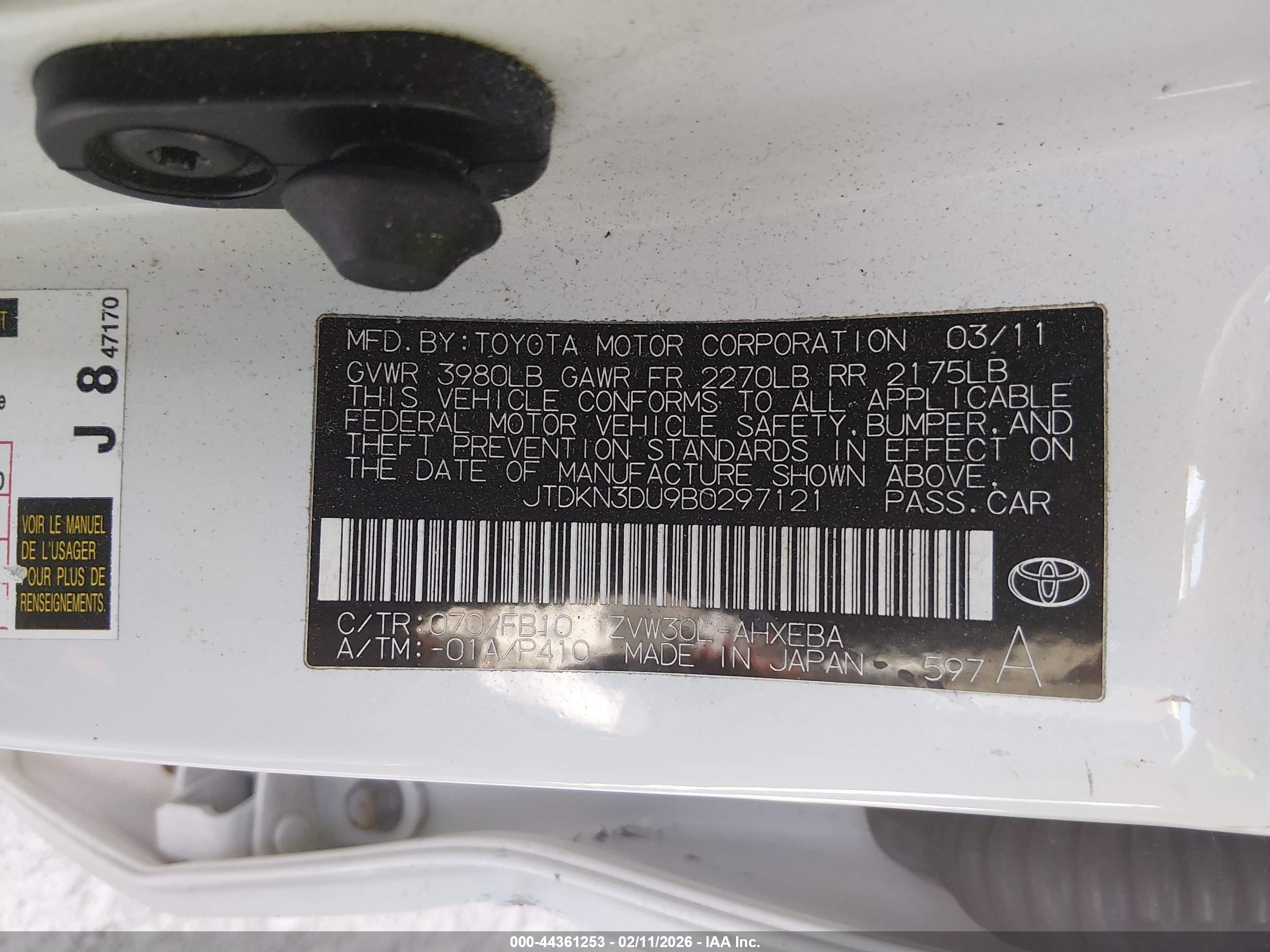 TOYOTA PRIUS image 9