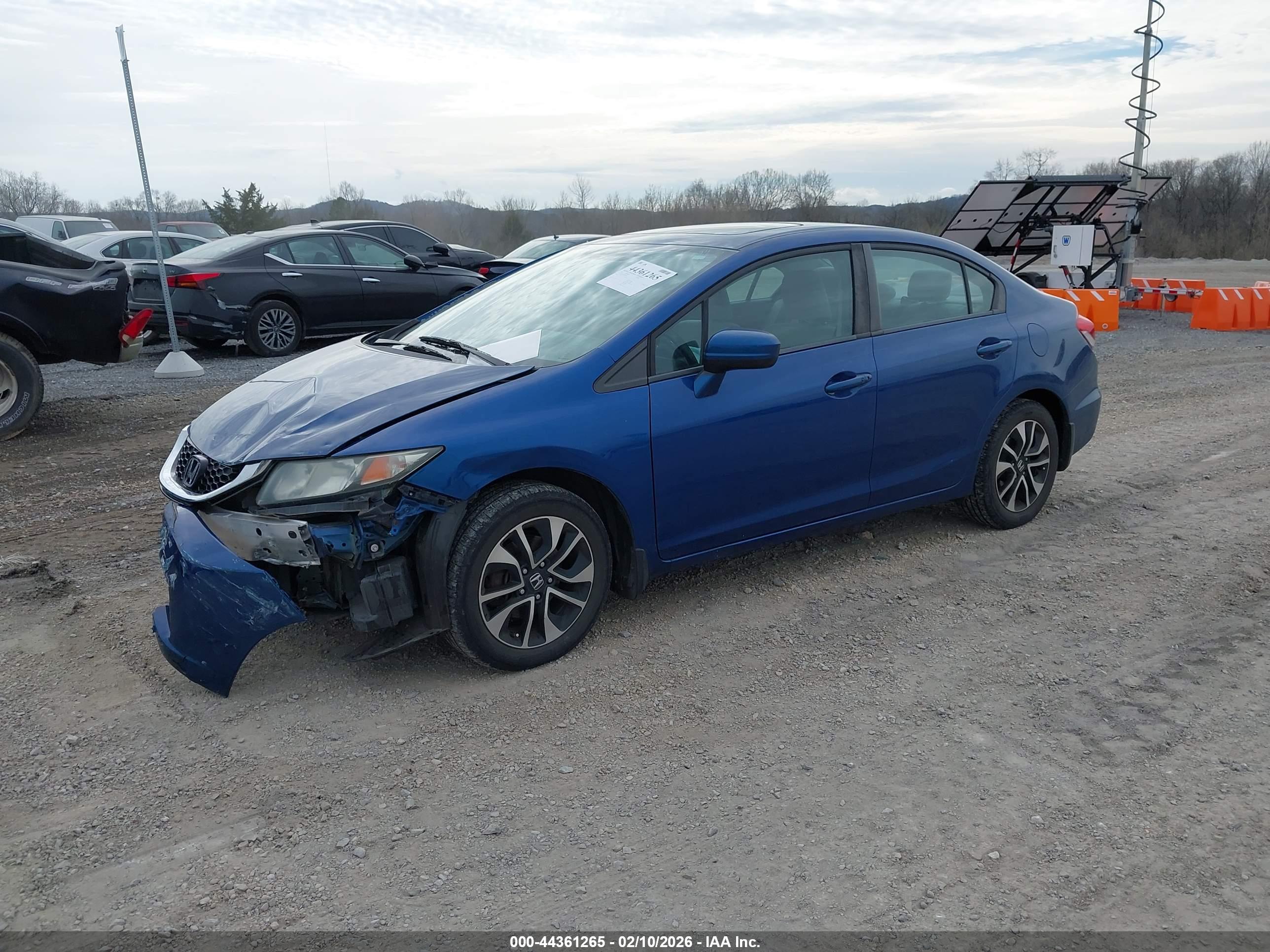 HONDA CIVIC image 2