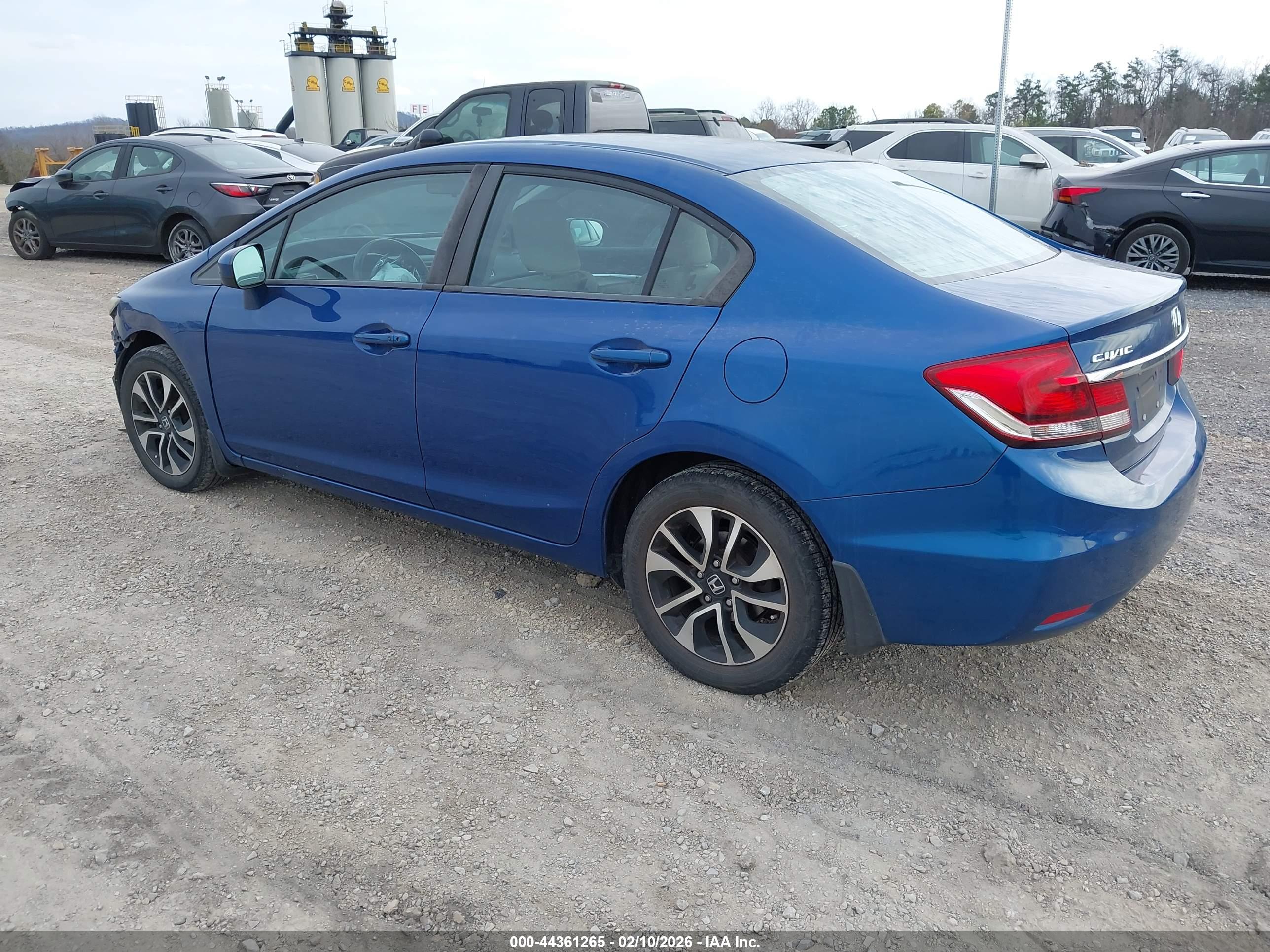 HONDA CIVIC image 3
