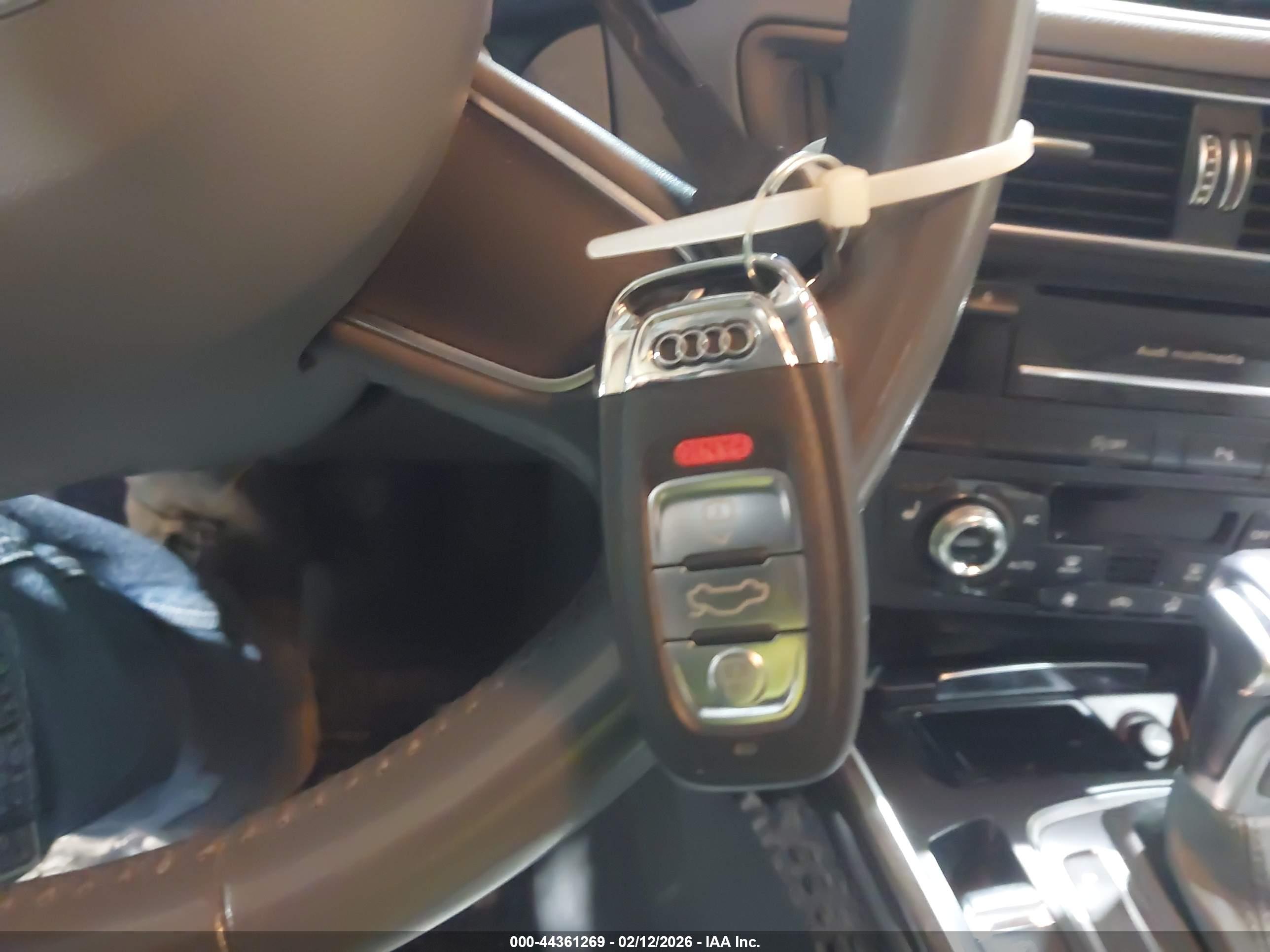 AUDI Q5 image 11