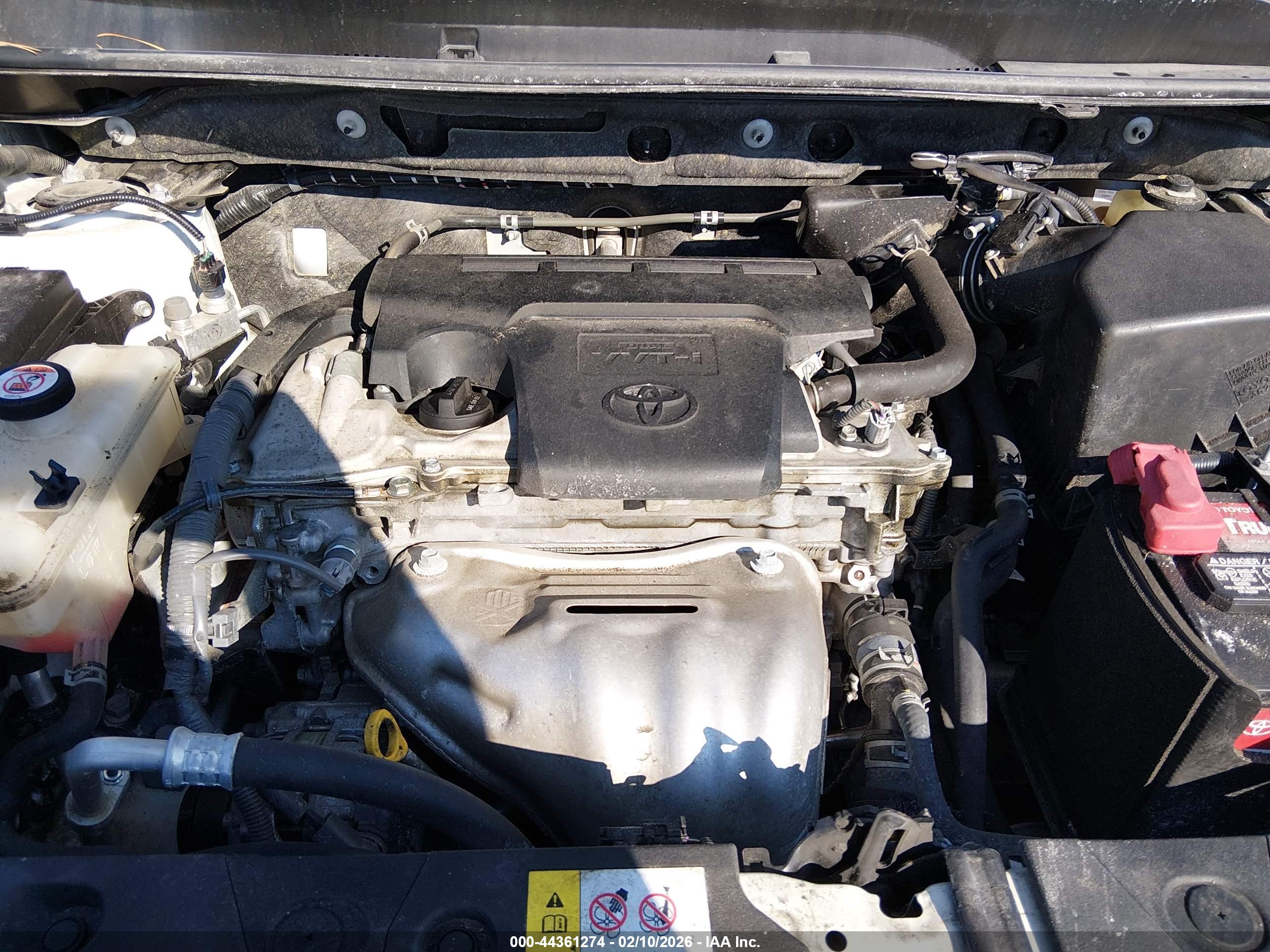 TOYOTA RAV4 image 10