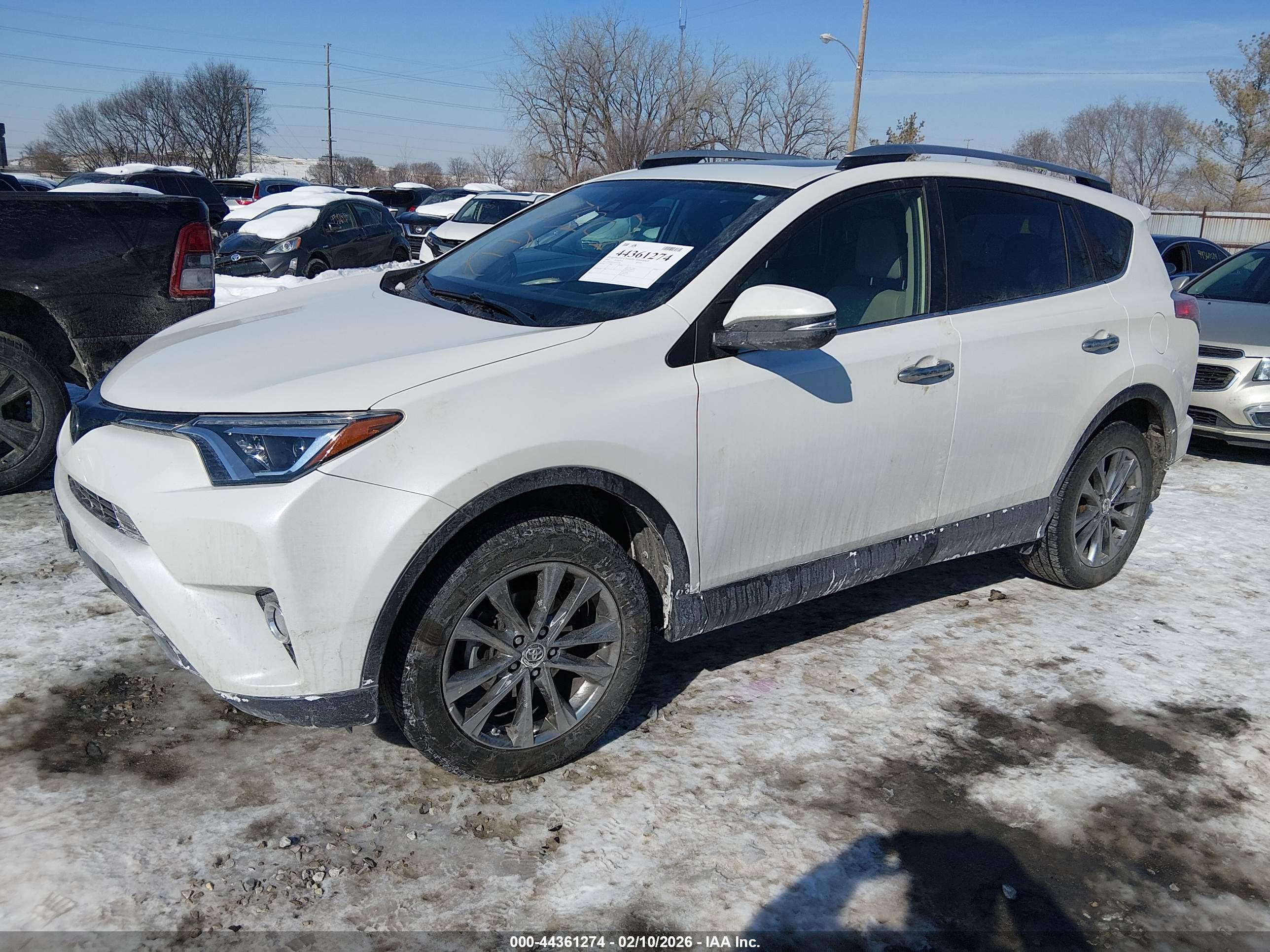 TOYOTA RAV4 image 2