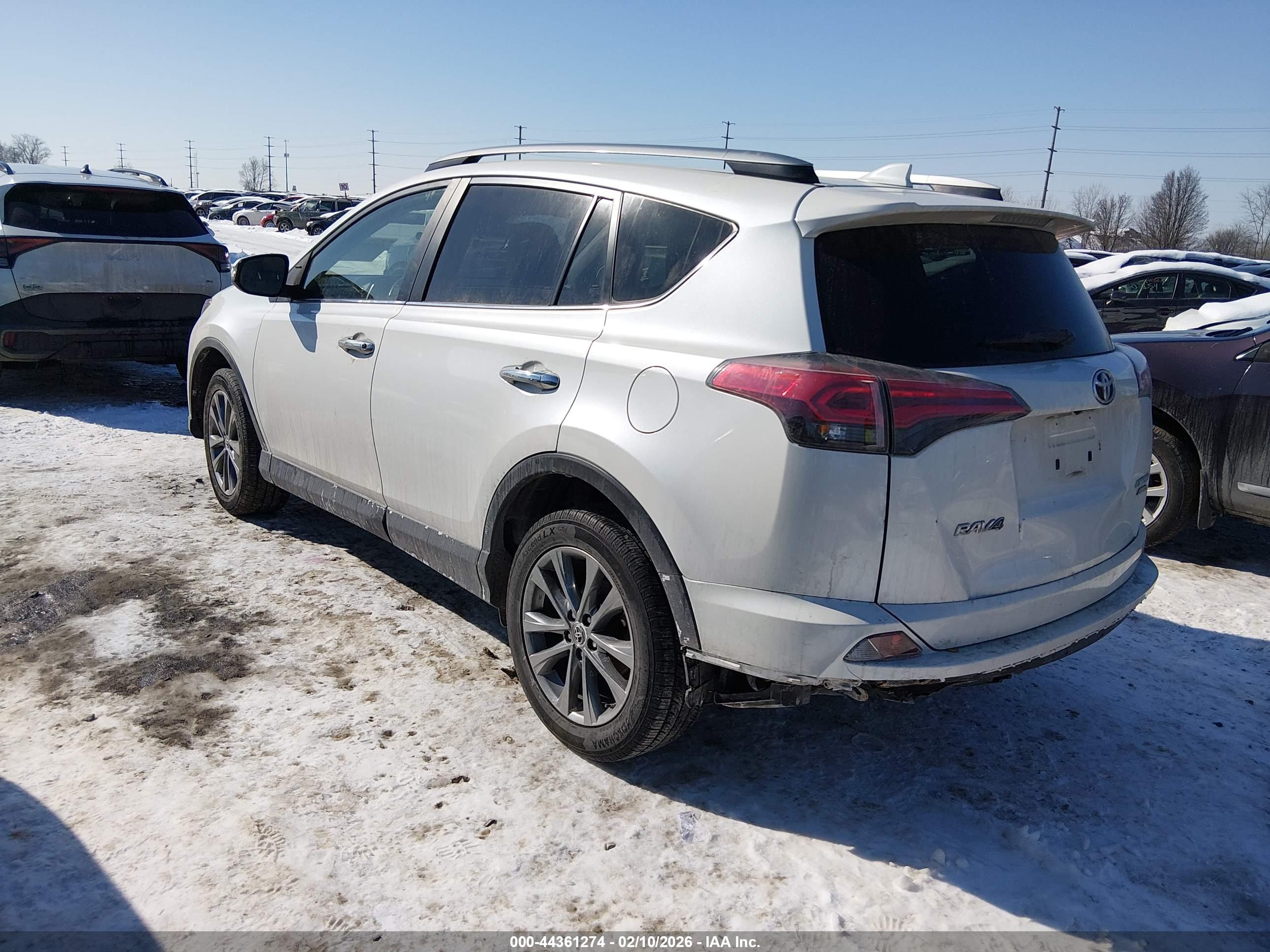 TOYOTA RAV4 image 3