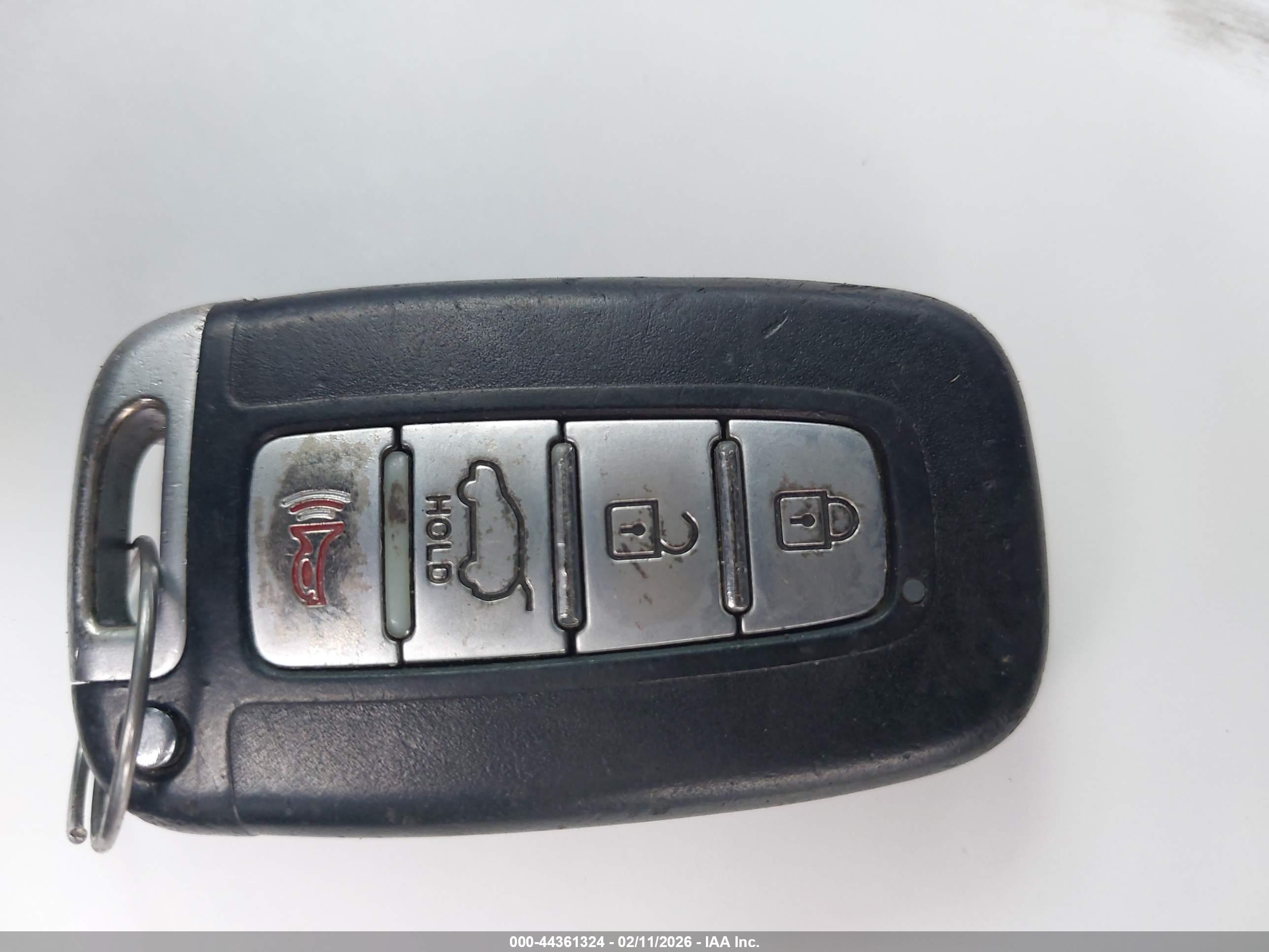KIA SORENTO image 11