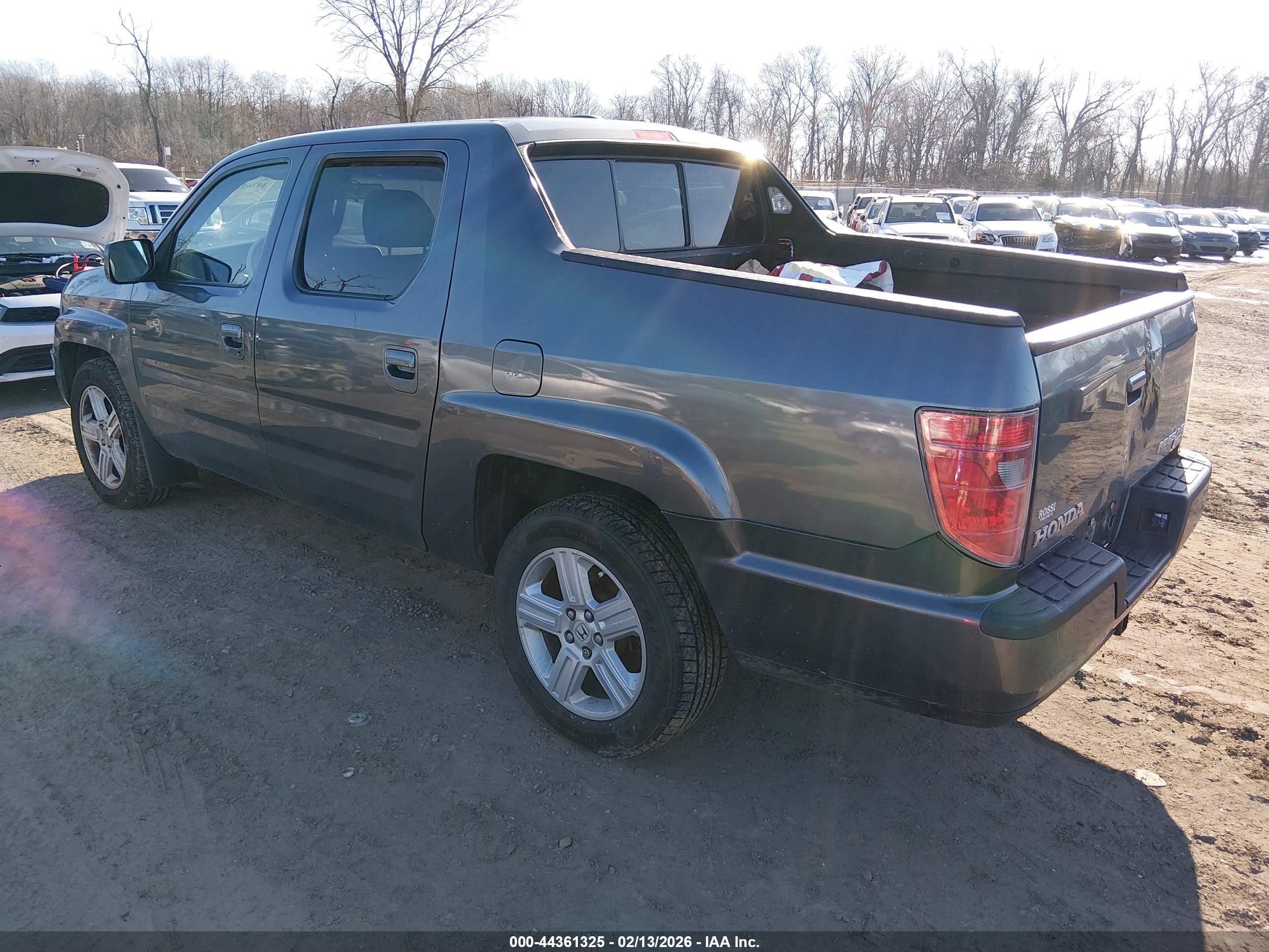 HONDA RIDGELINE image 3