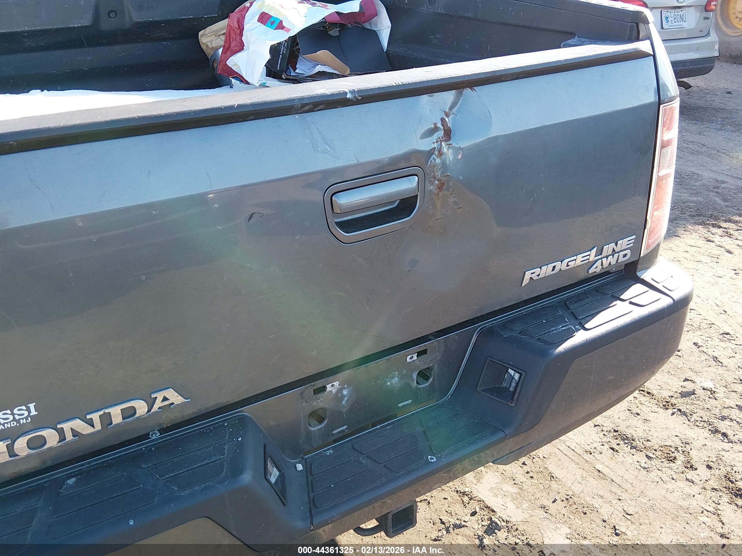 HONDA RIDGELINE image 6