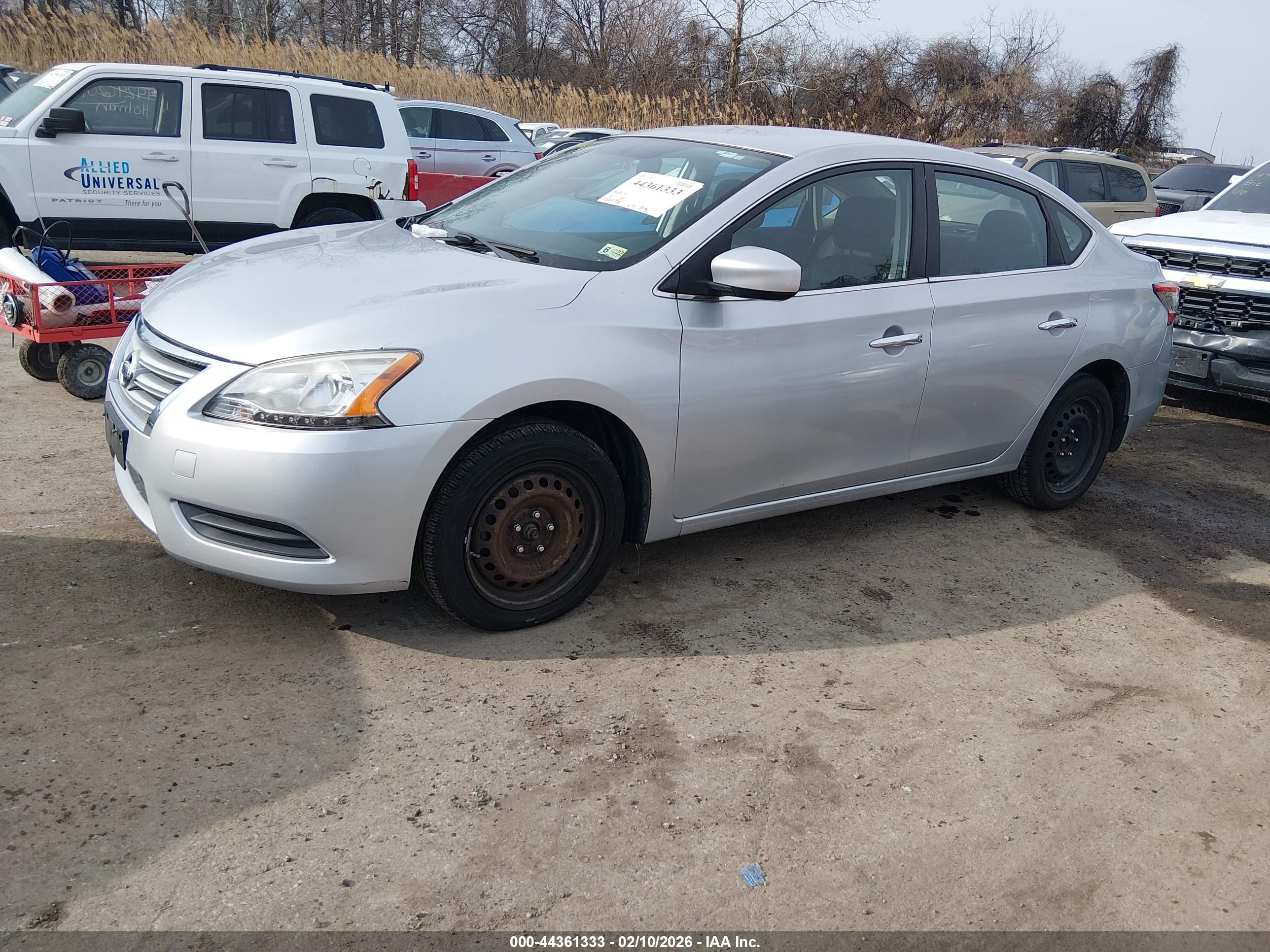 NISSAN SENTRA image 2