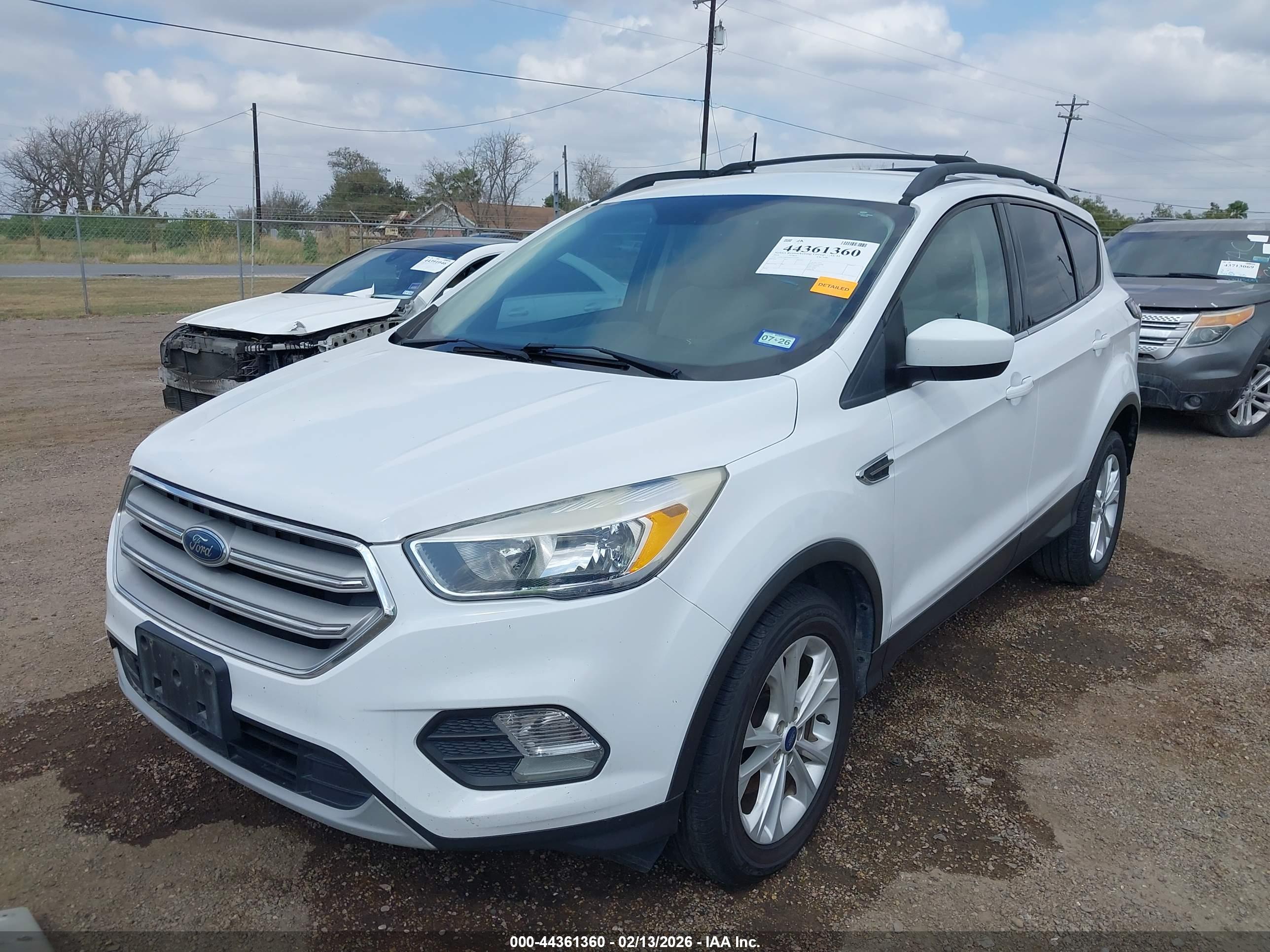 FORD ESCAPE image 6