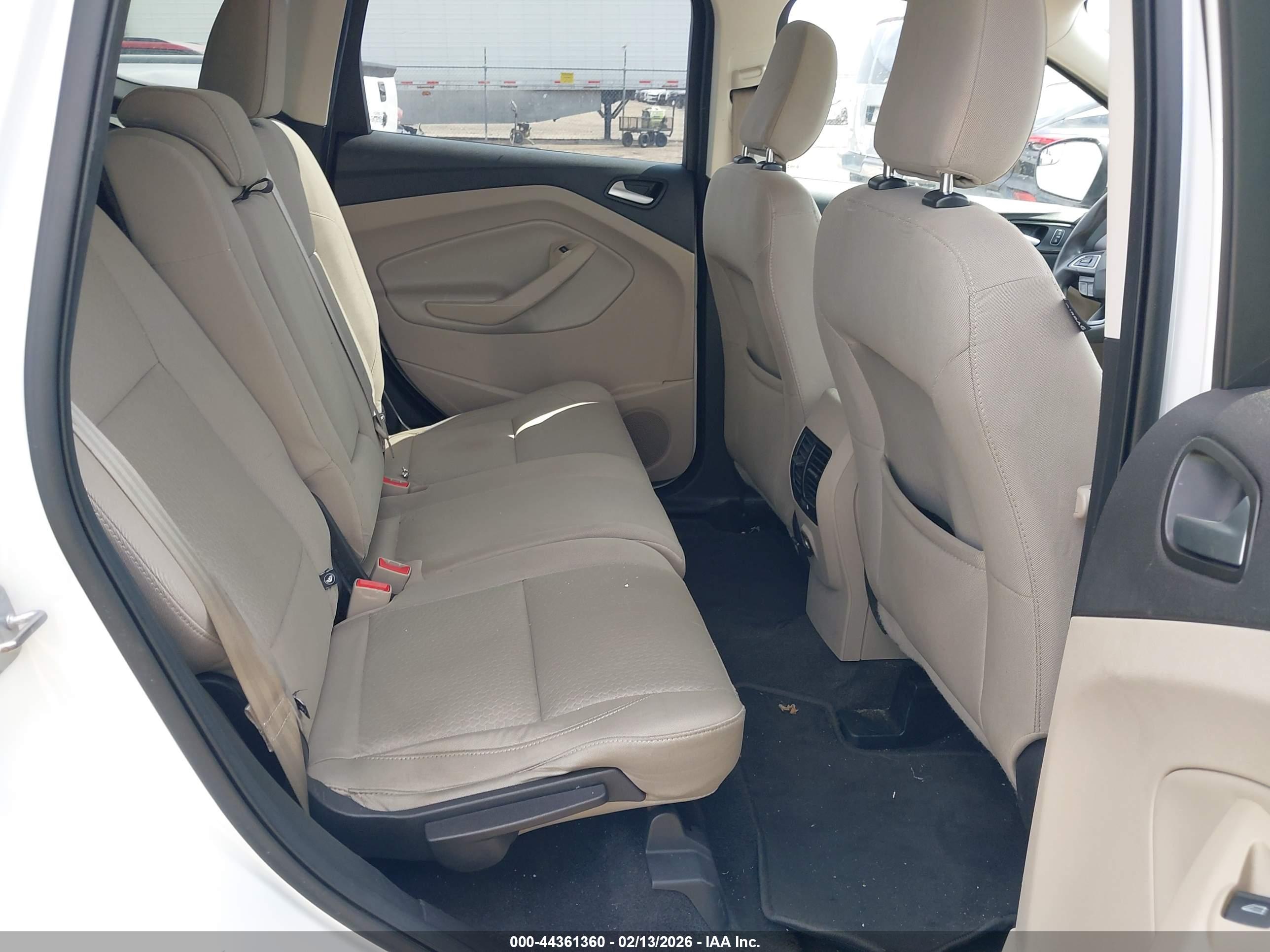 FORD ESCAPE image 8