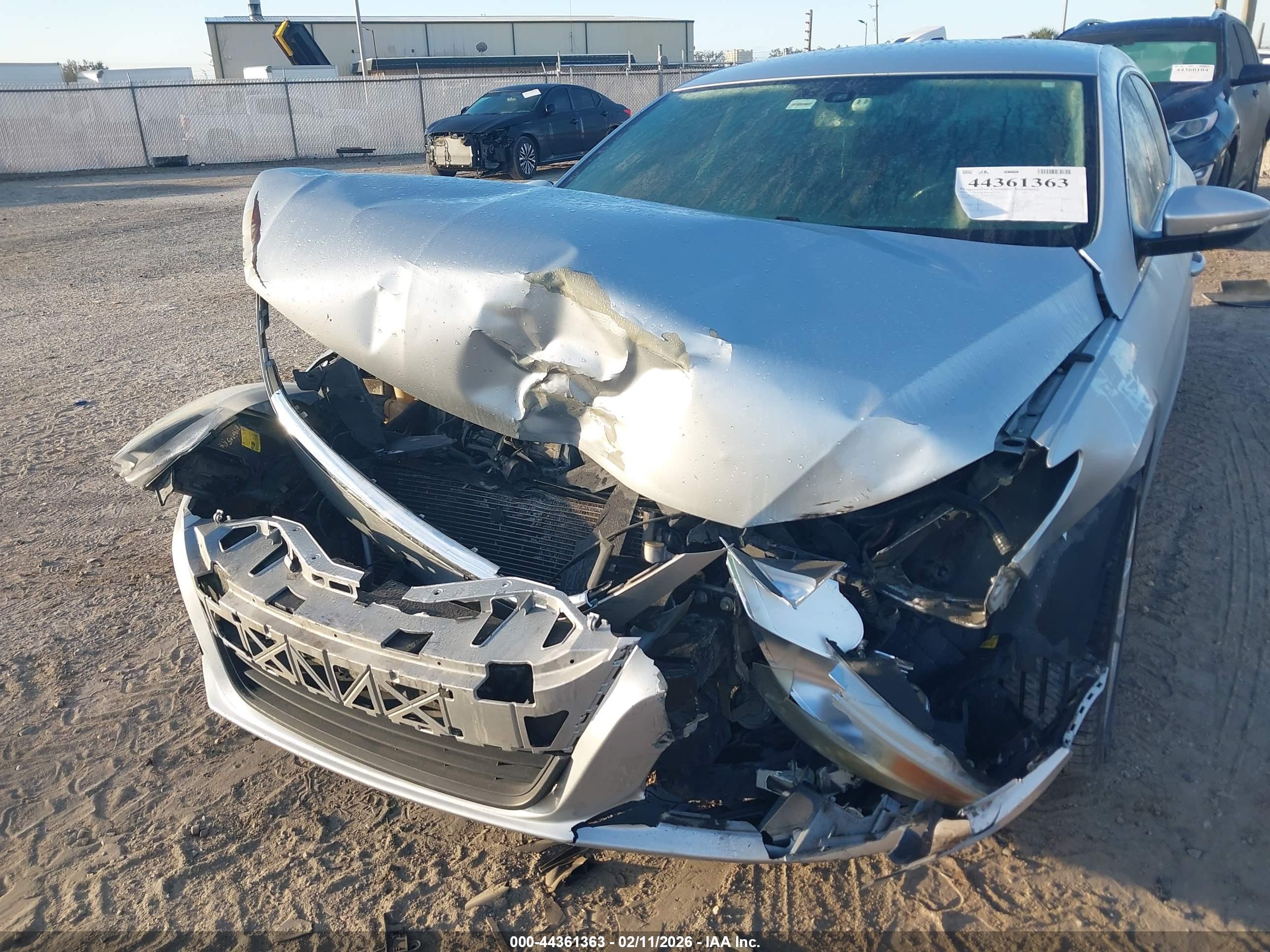 VOLKSWAGEN CC image 6