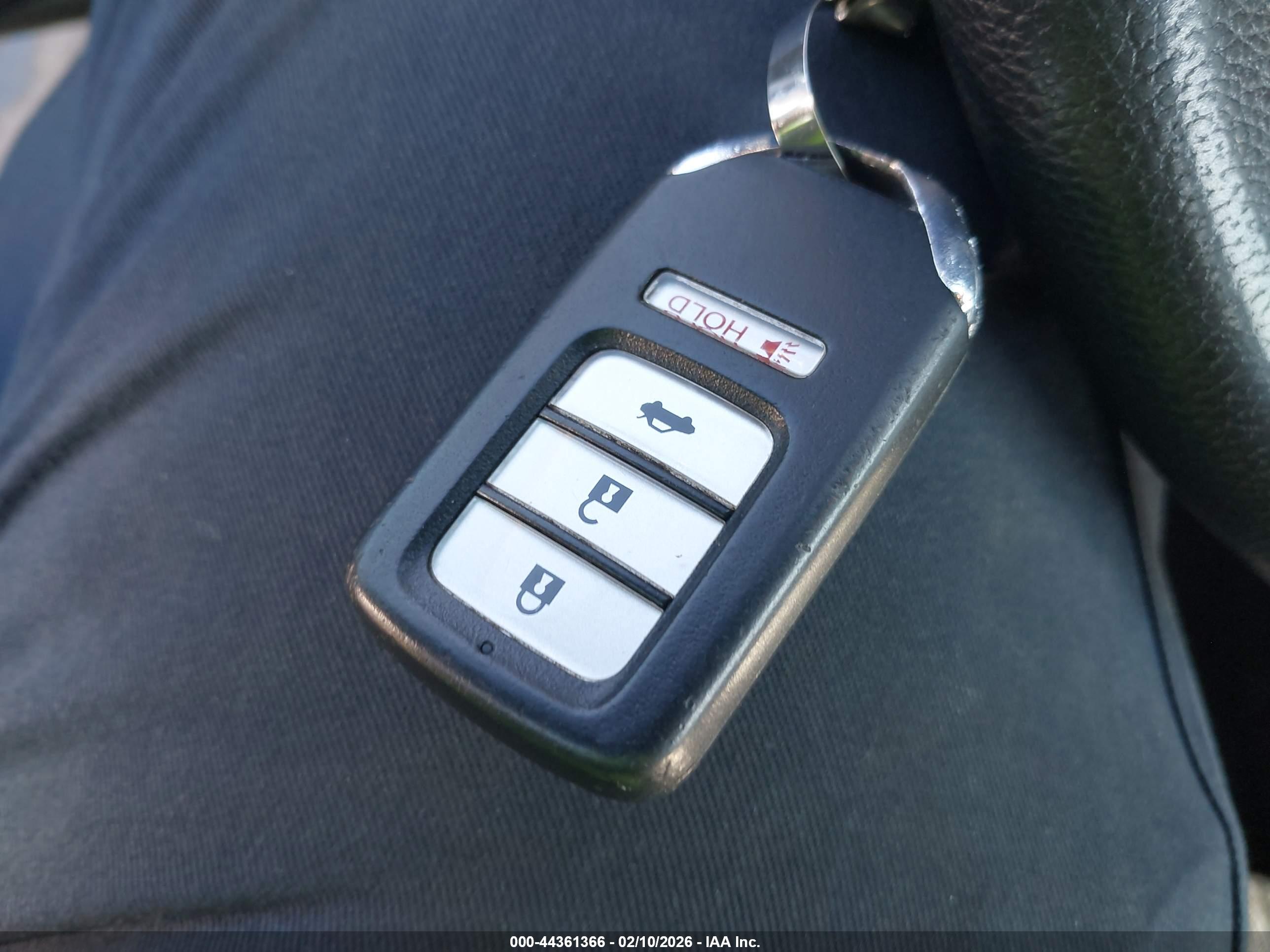 HONDA ACCORD image 11