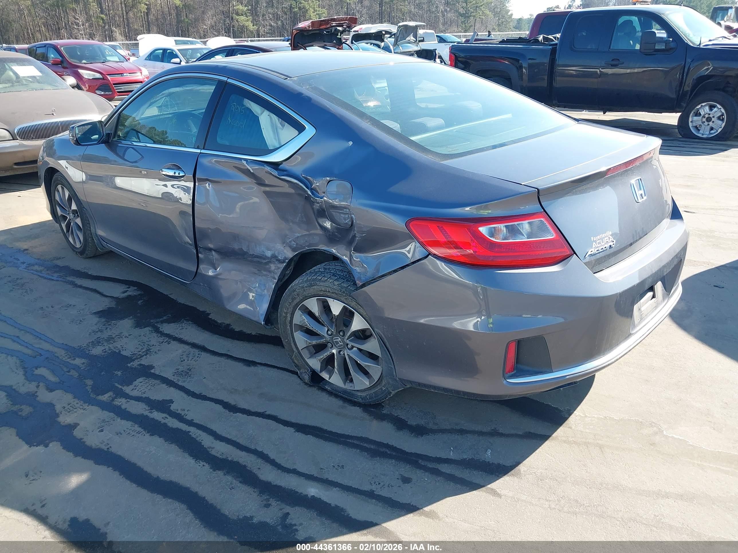 HONDA ACCORD image 3