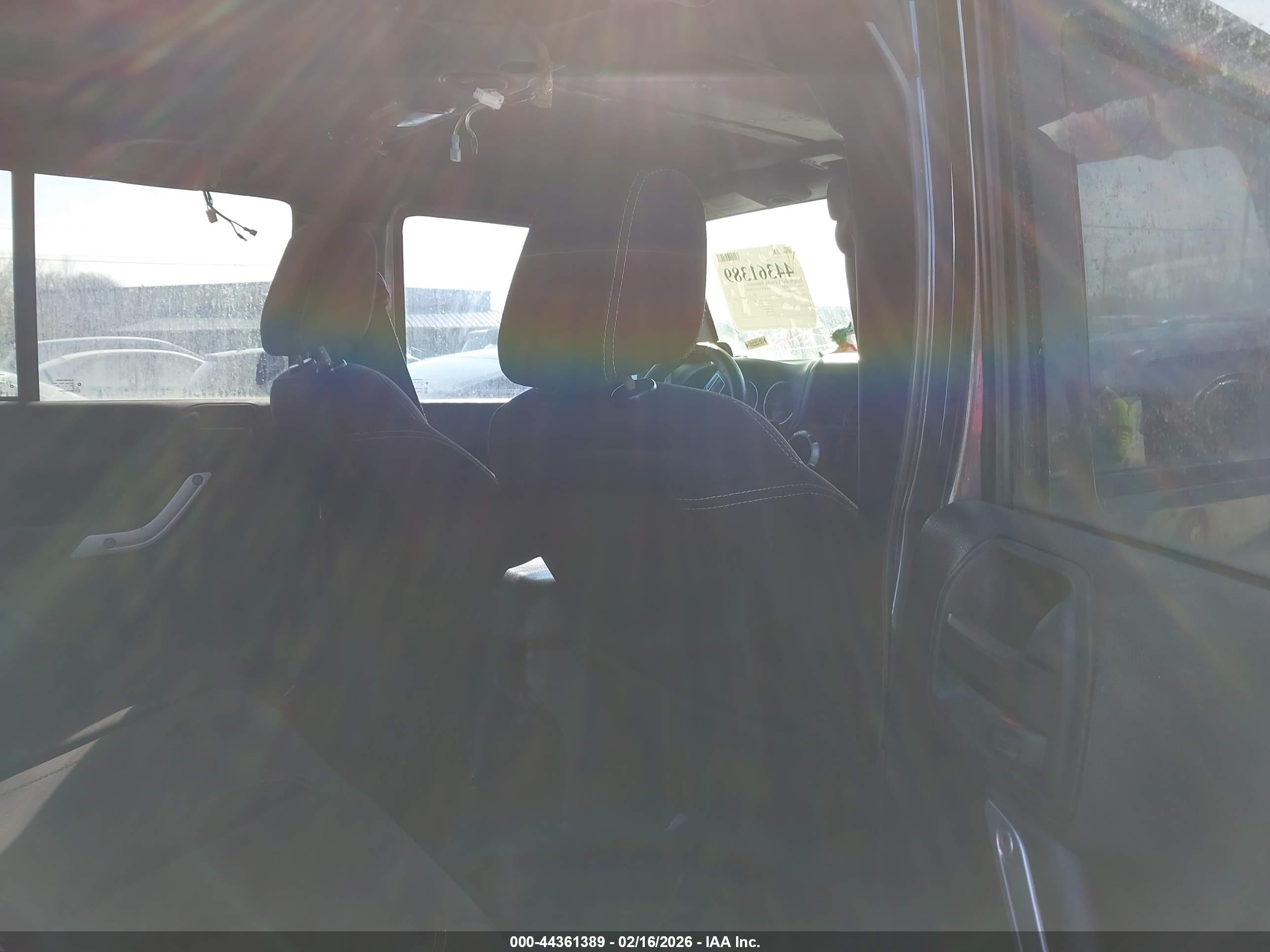 JEEP WRANGLER image 8