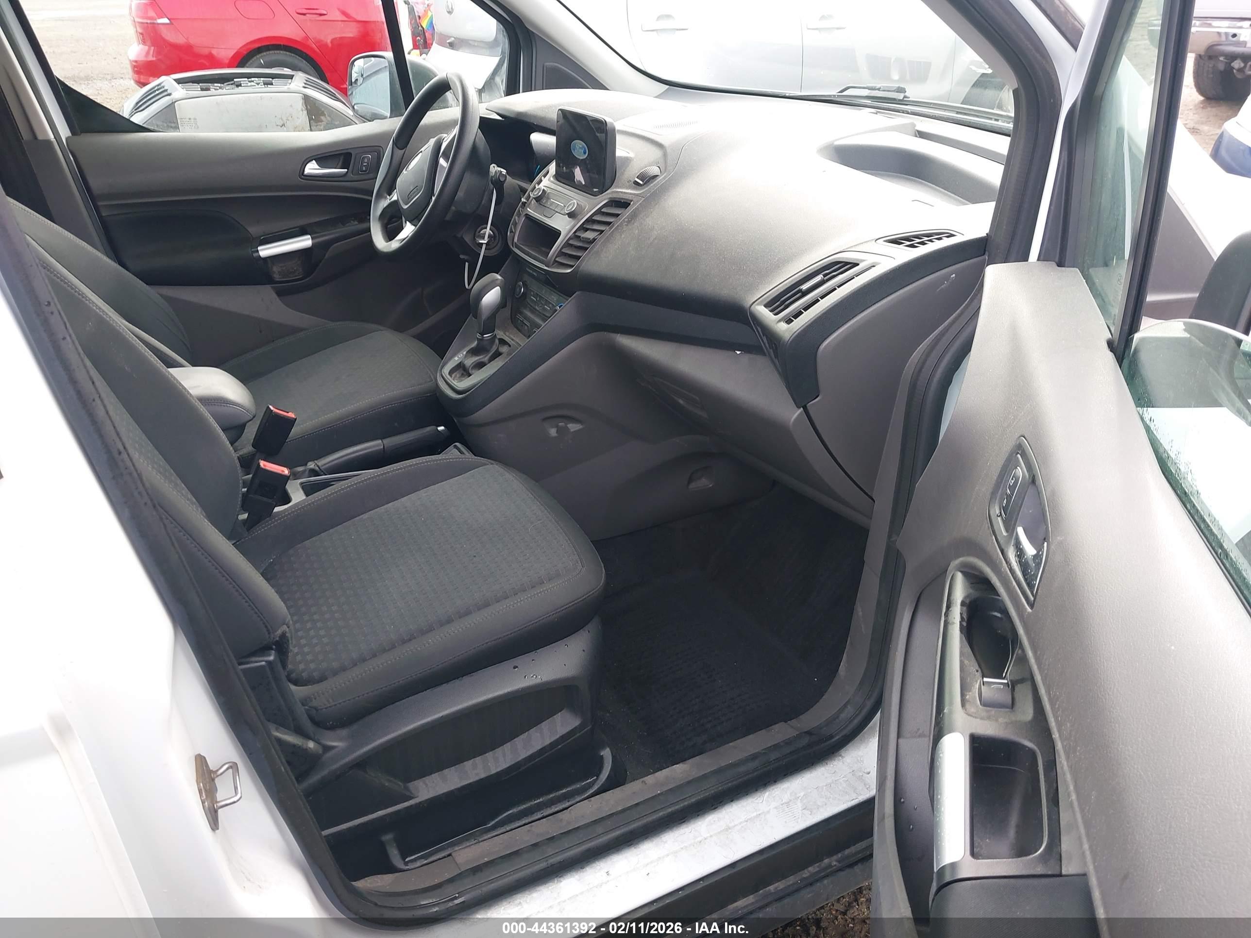 FORD TRANSIT image 5