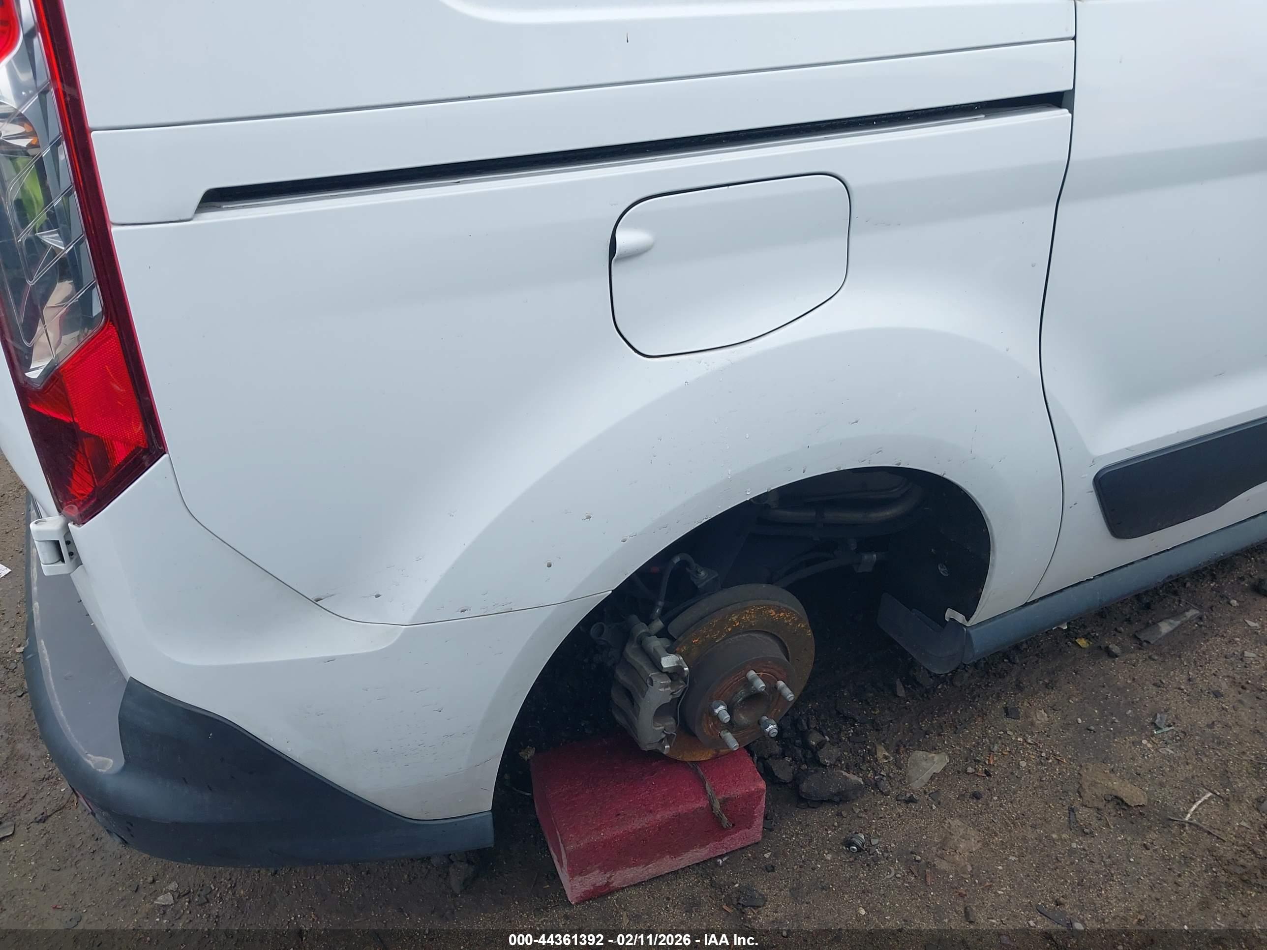 FORD TRANSIT image 6