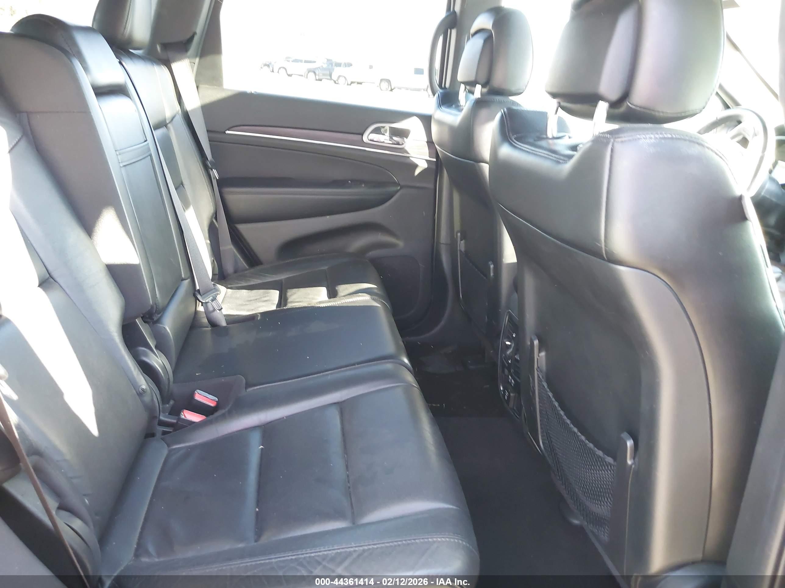 JEEP GRAND image 8