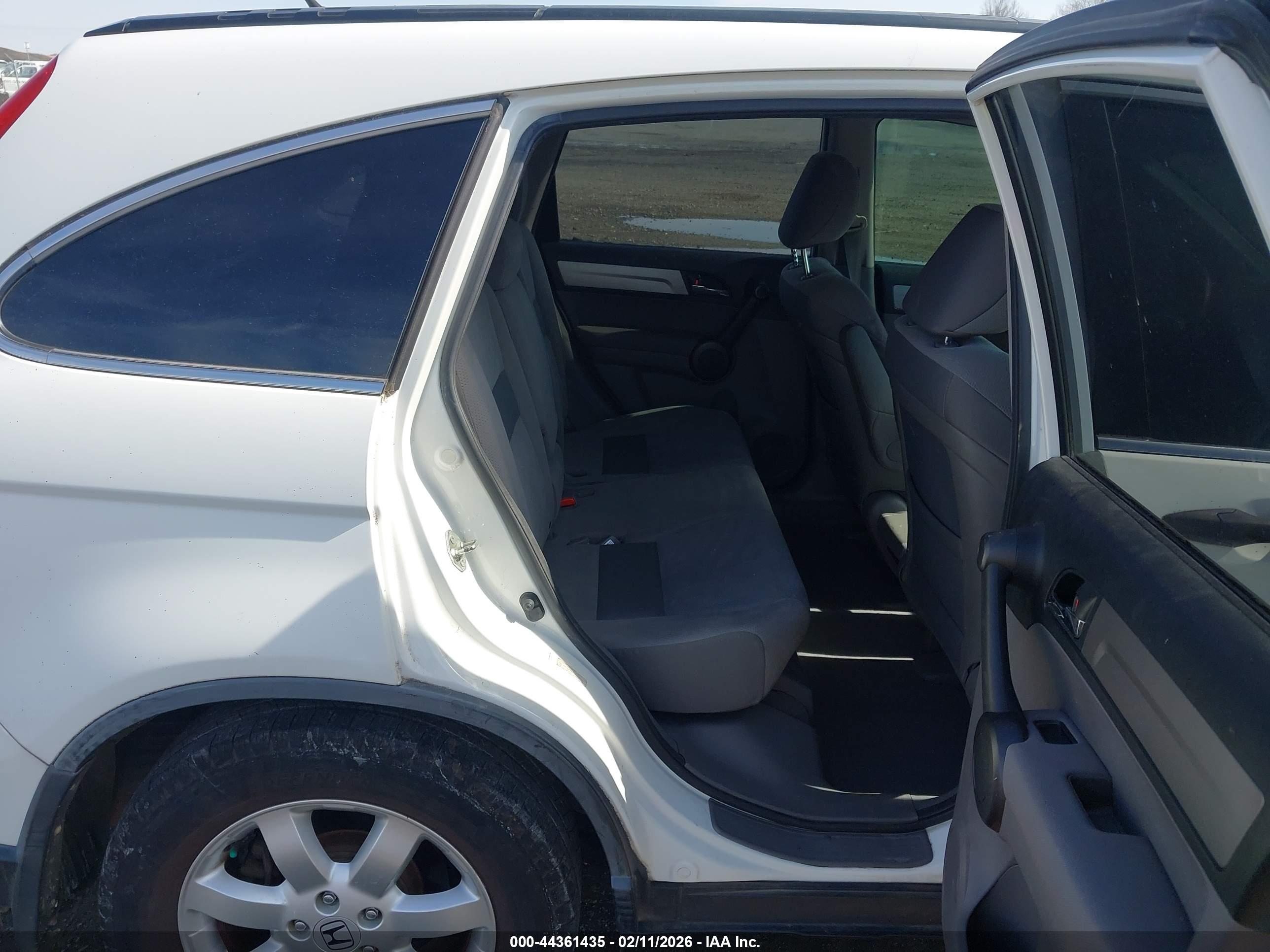 HONDA CR-V image 8