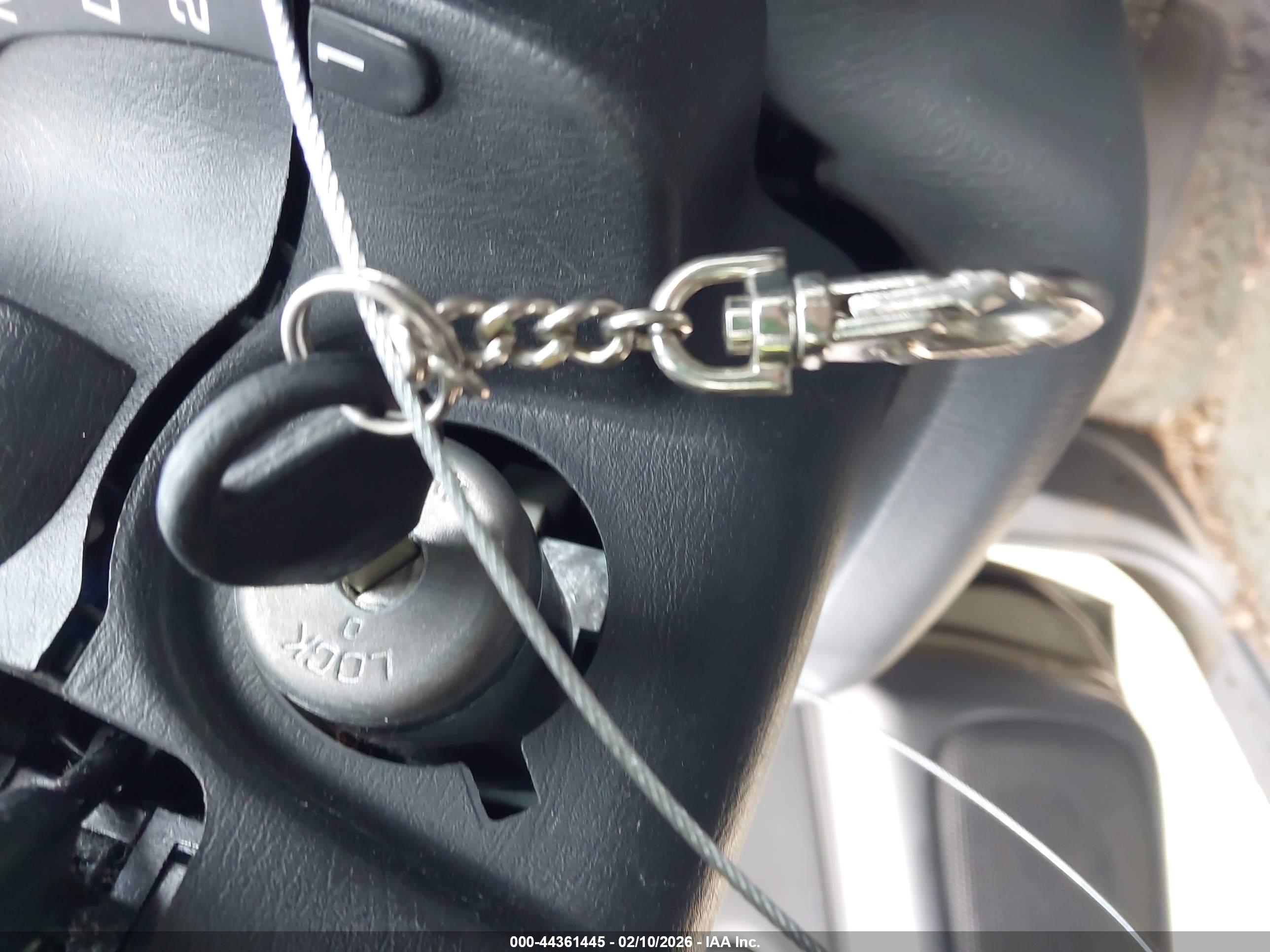 NISSAN FRONTIER image 11