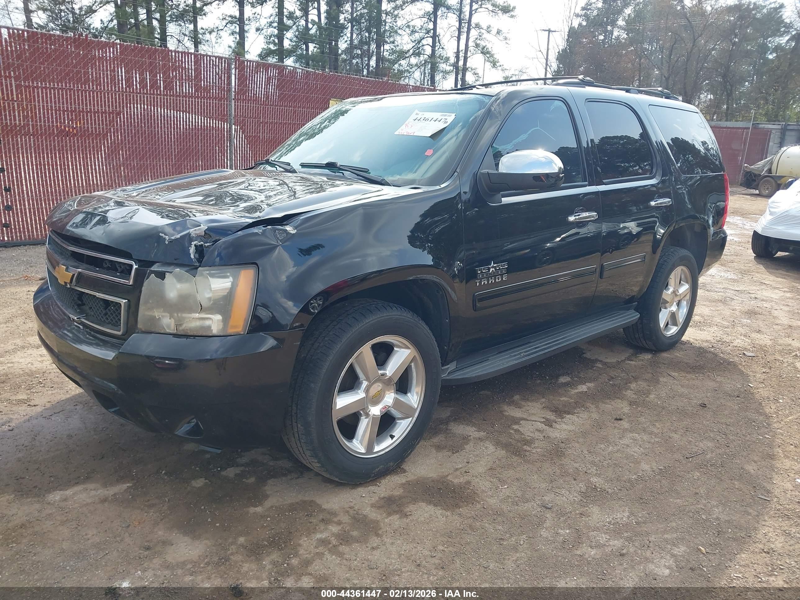 CHEVROLET TAHOE image 2