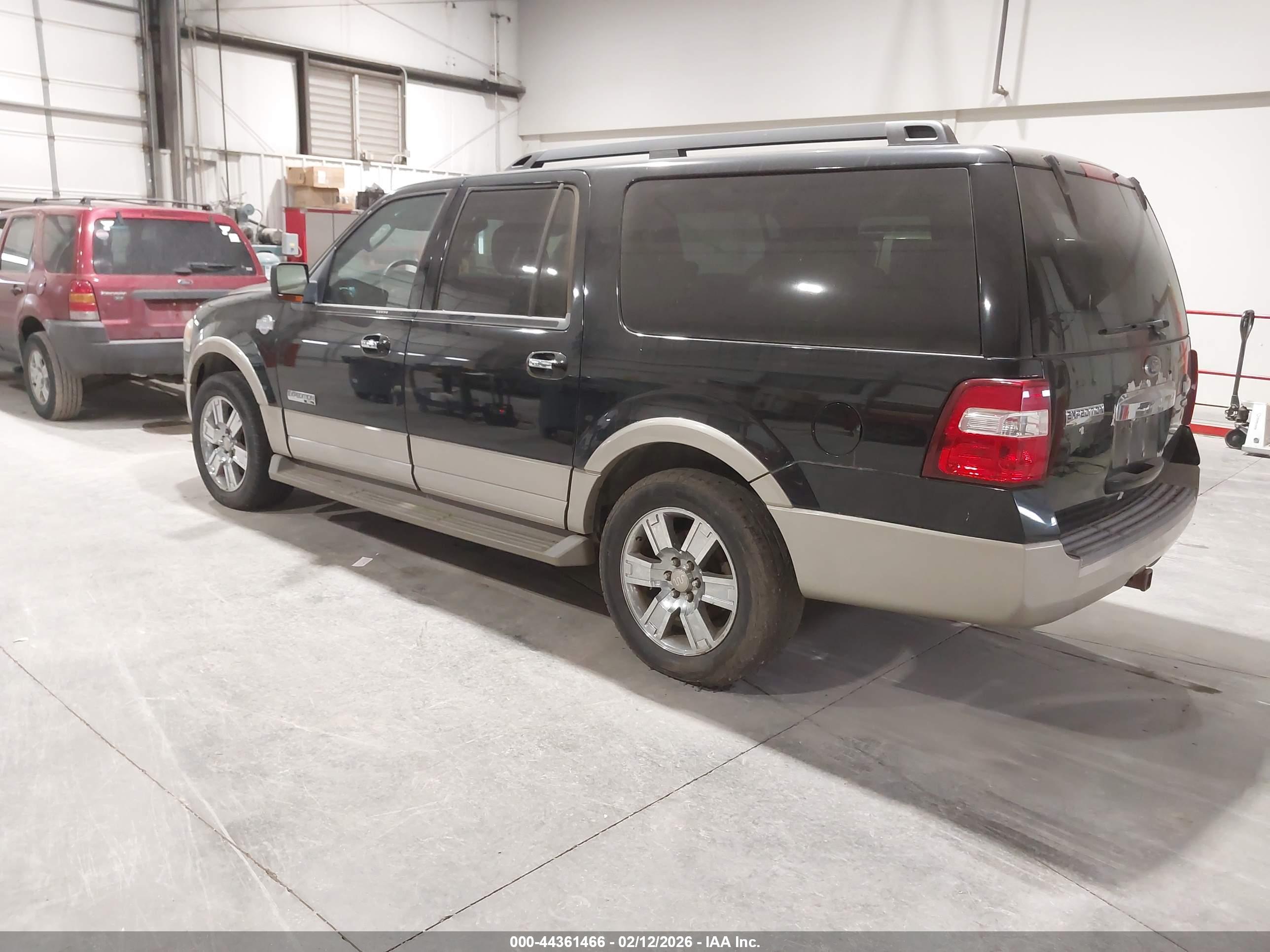 FORD EXPEDITION image 3