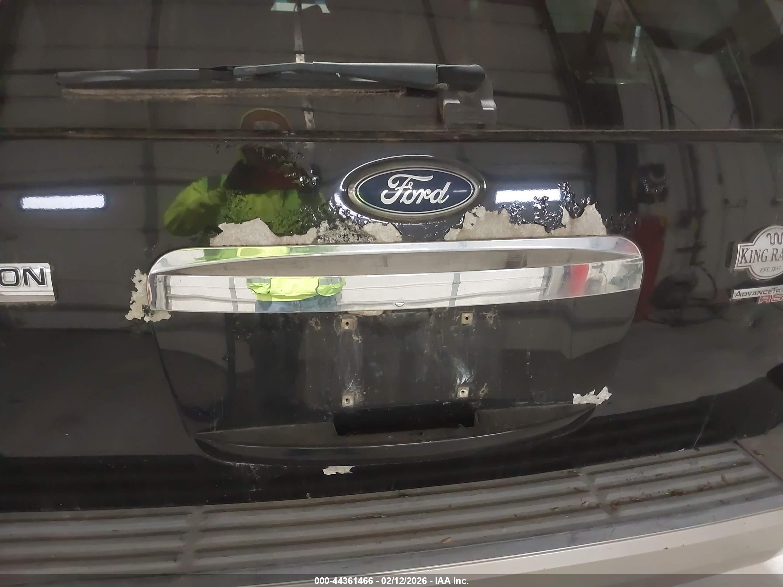 FORD EXPEDITION image 6