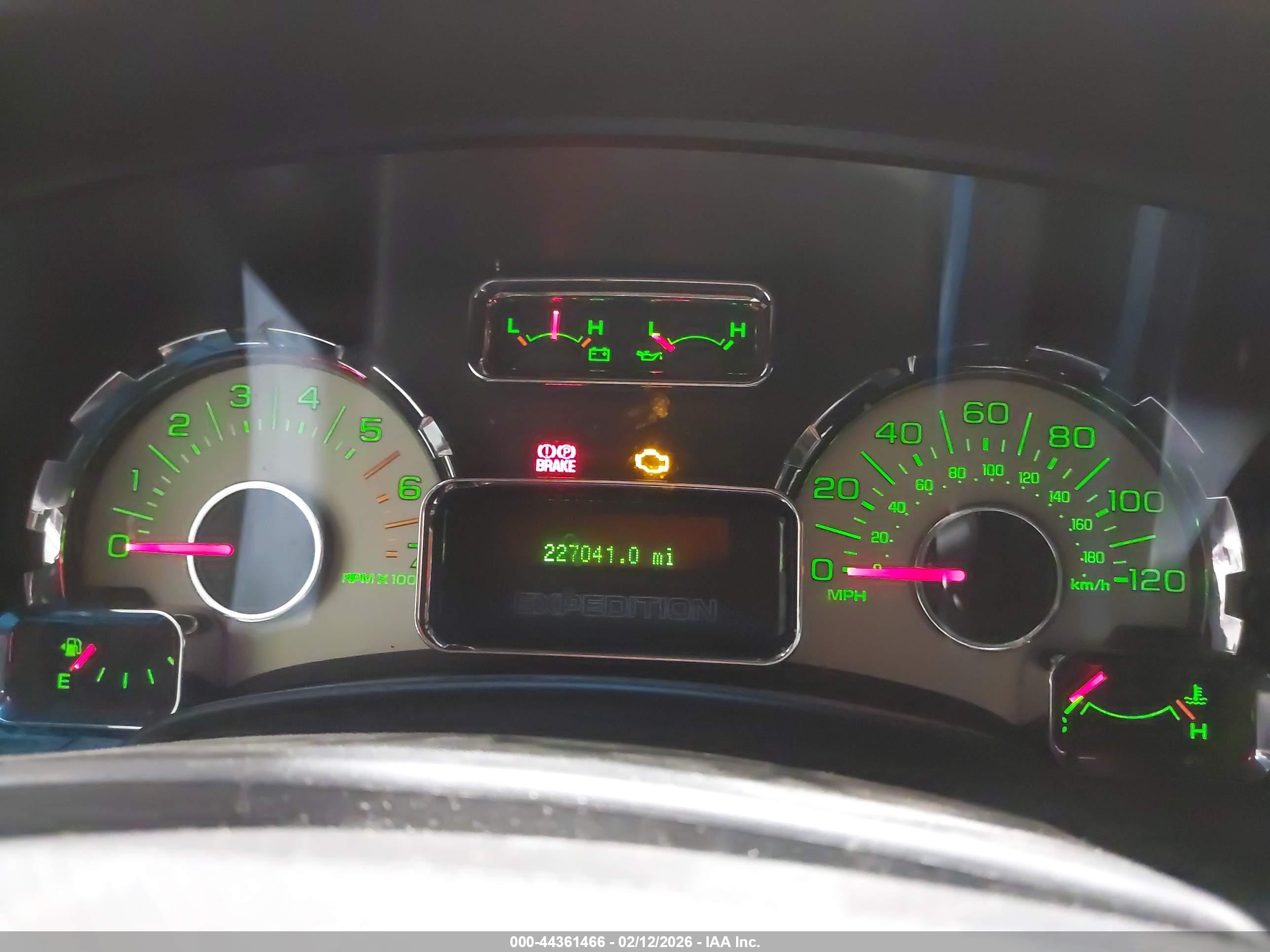FORD EXPEDITION image 7