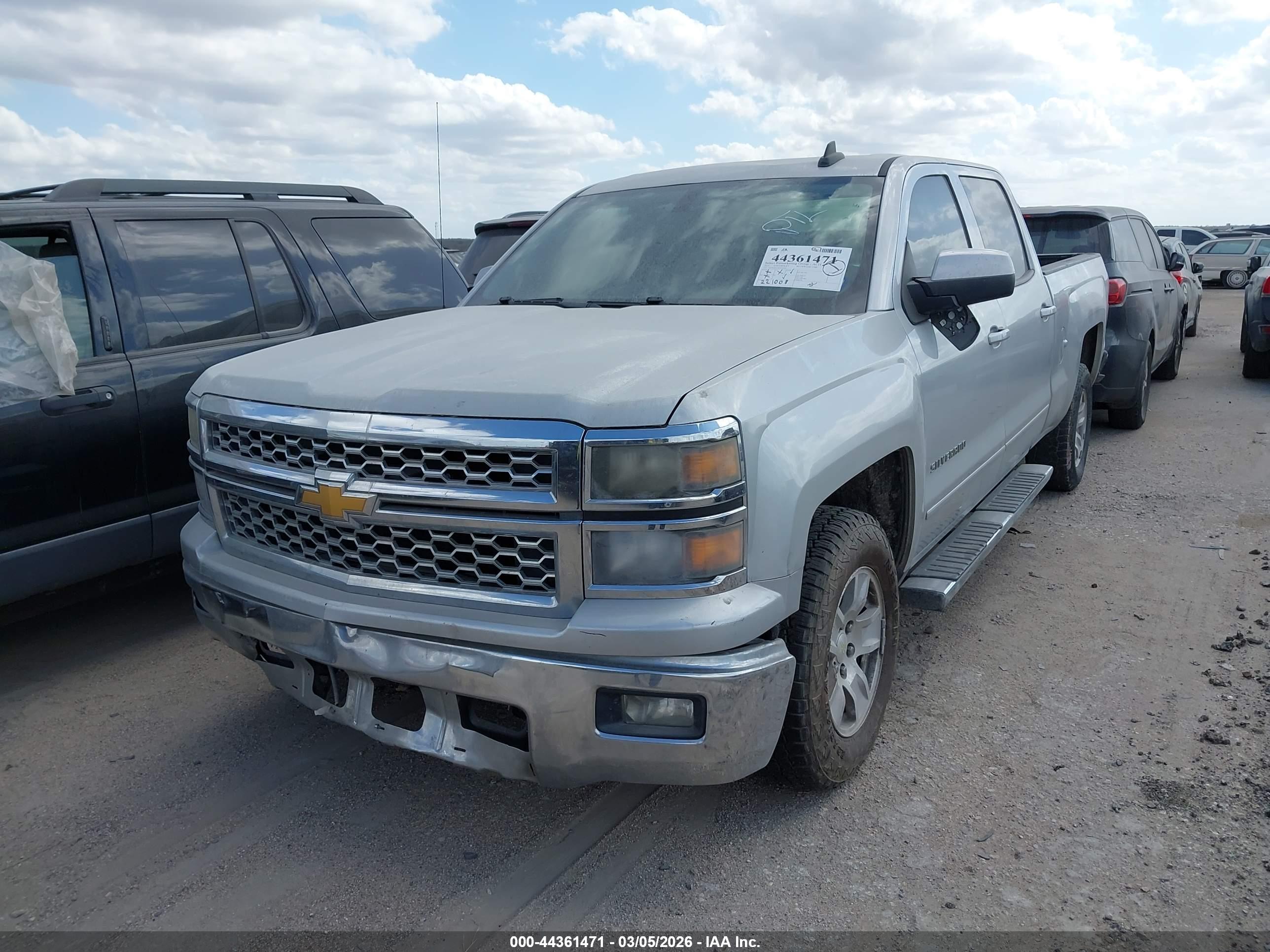 CHEVROLET SILVERADO image 2