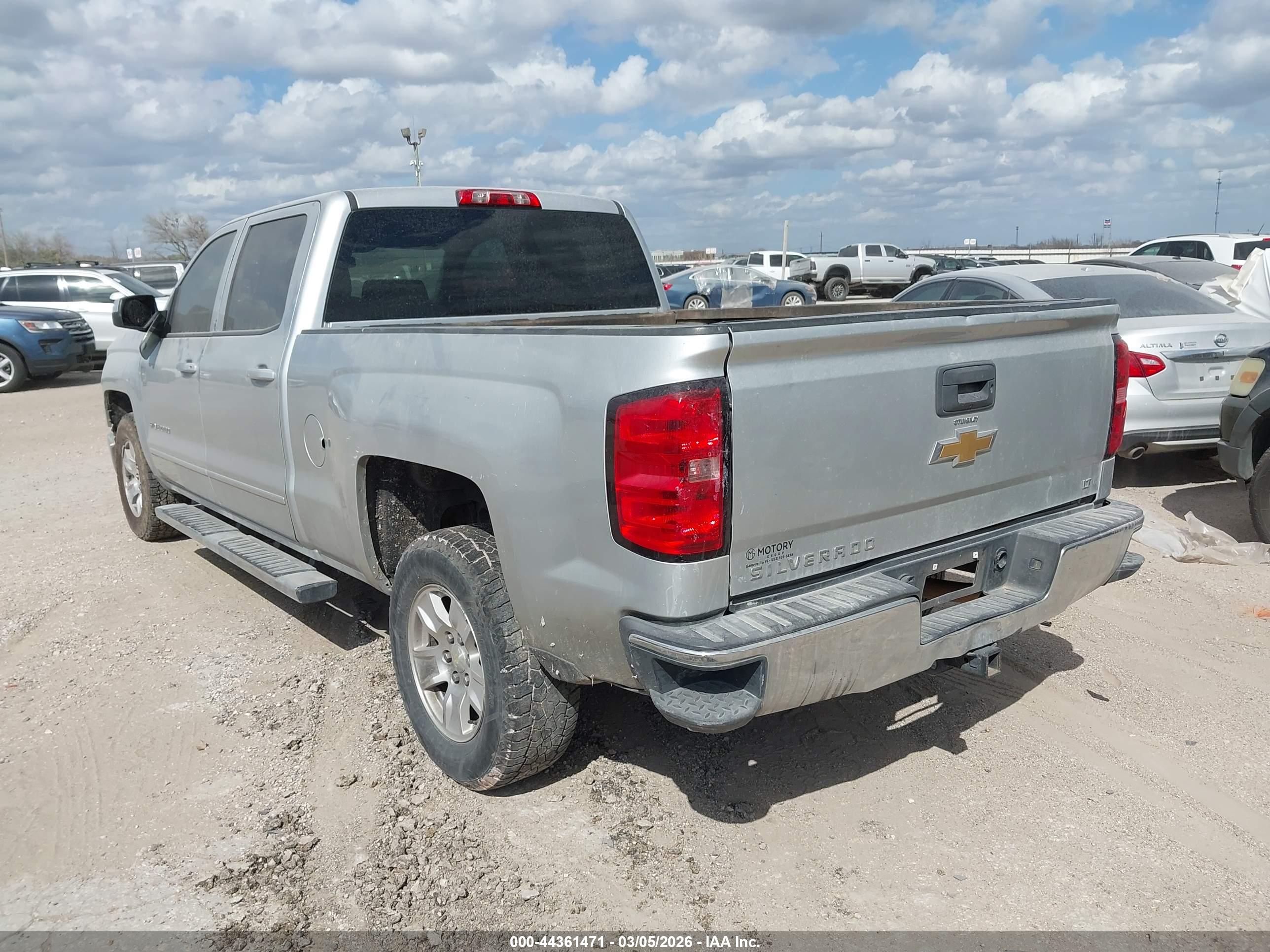 CHEVROLET SILVERADO image 3