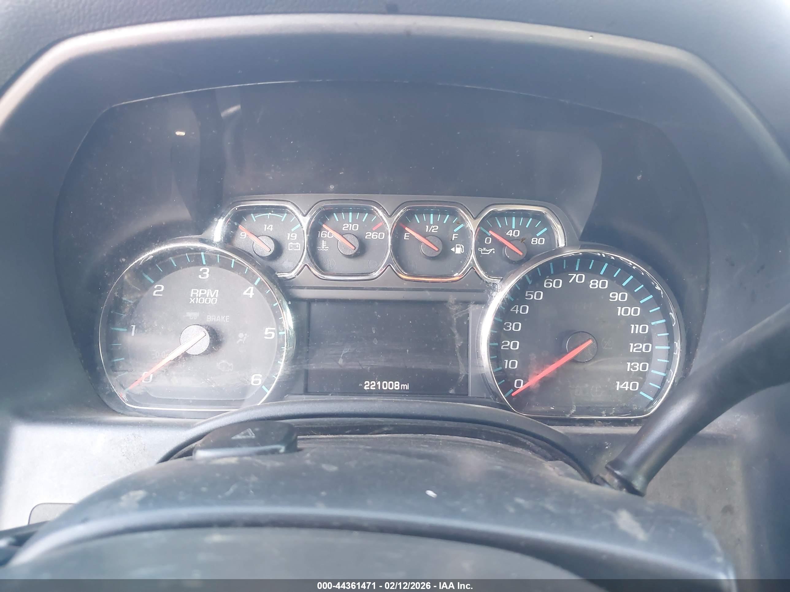CHEVROLET SILVERADO image 7