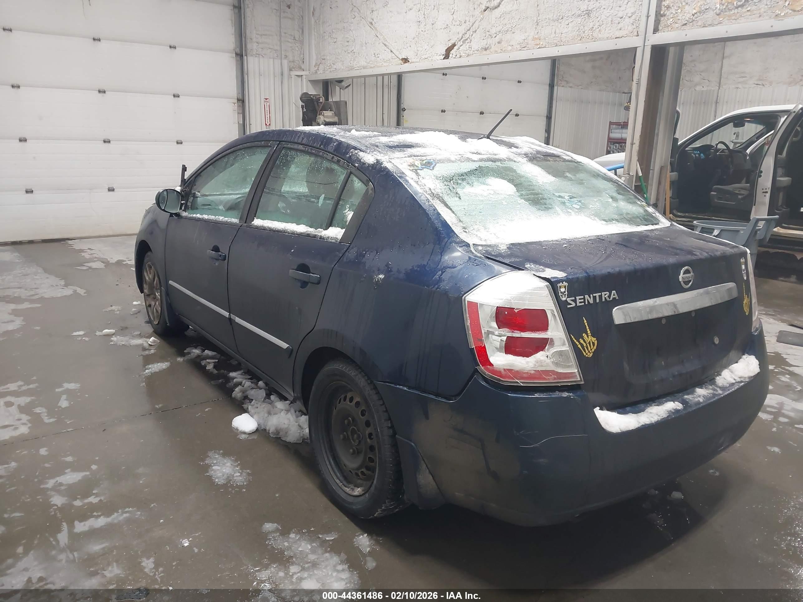 NISSAN SENTRA image 3