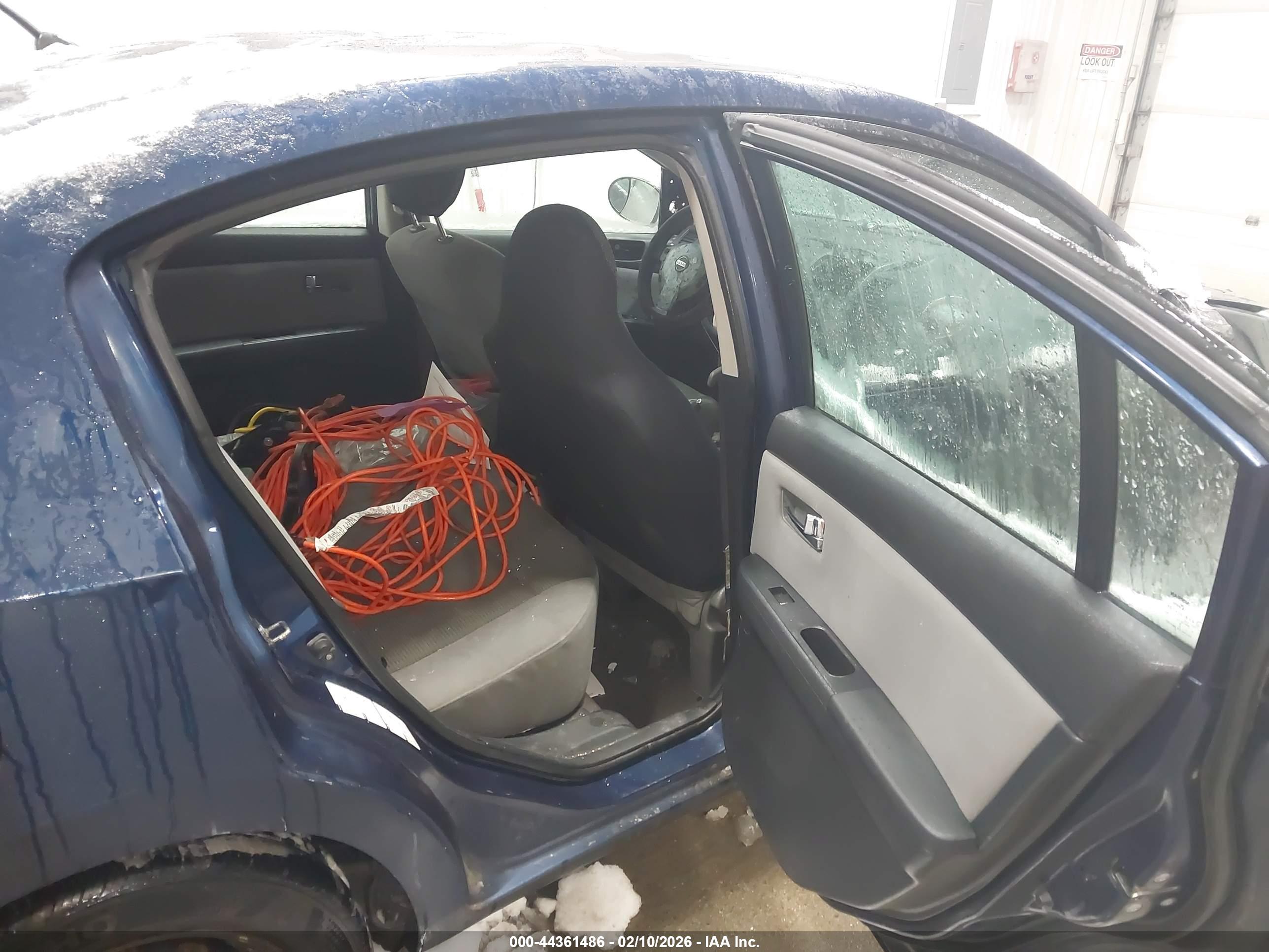 NISSAN SENTRA image 8
