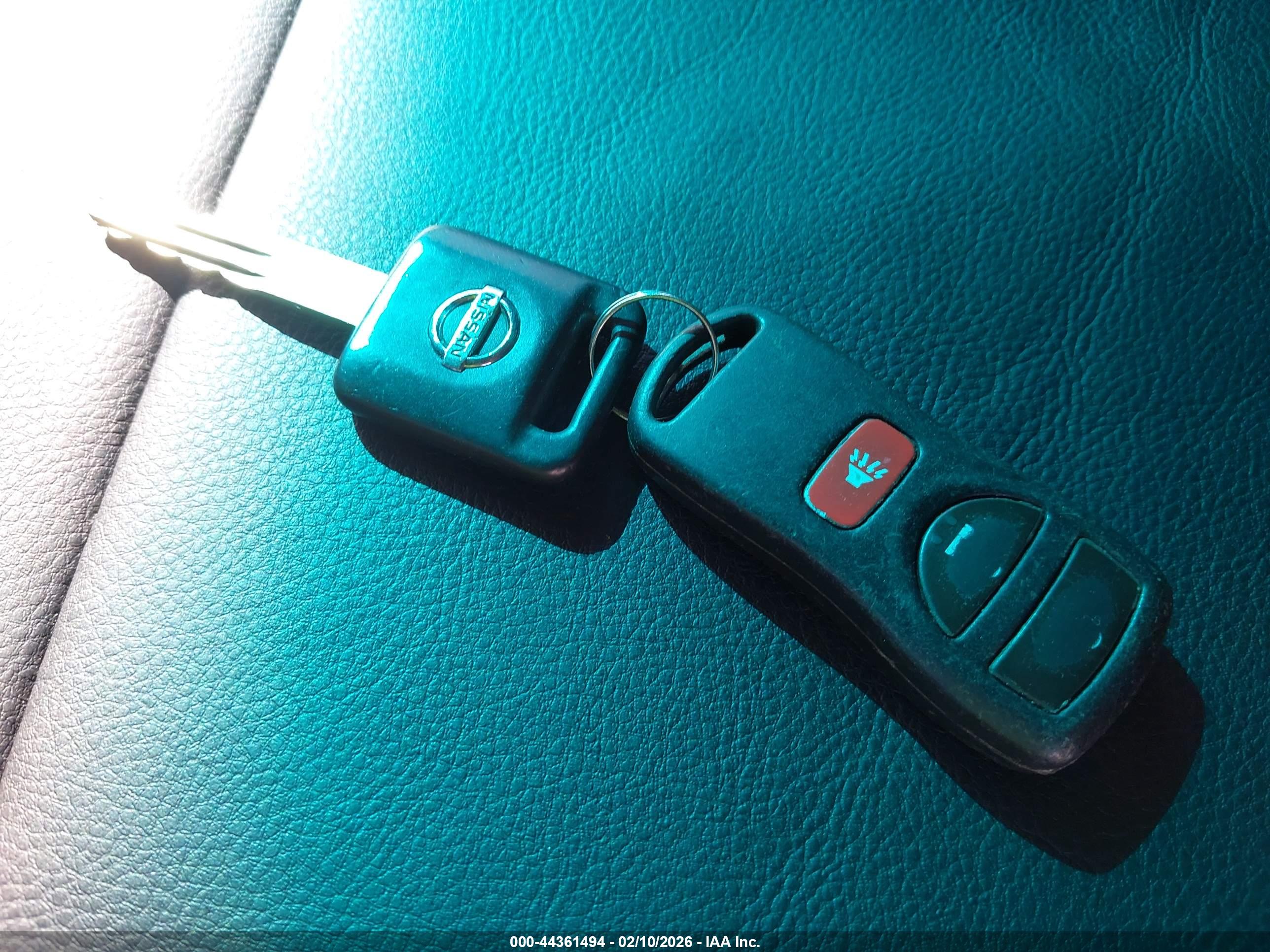 NISSAN TITAN image 11