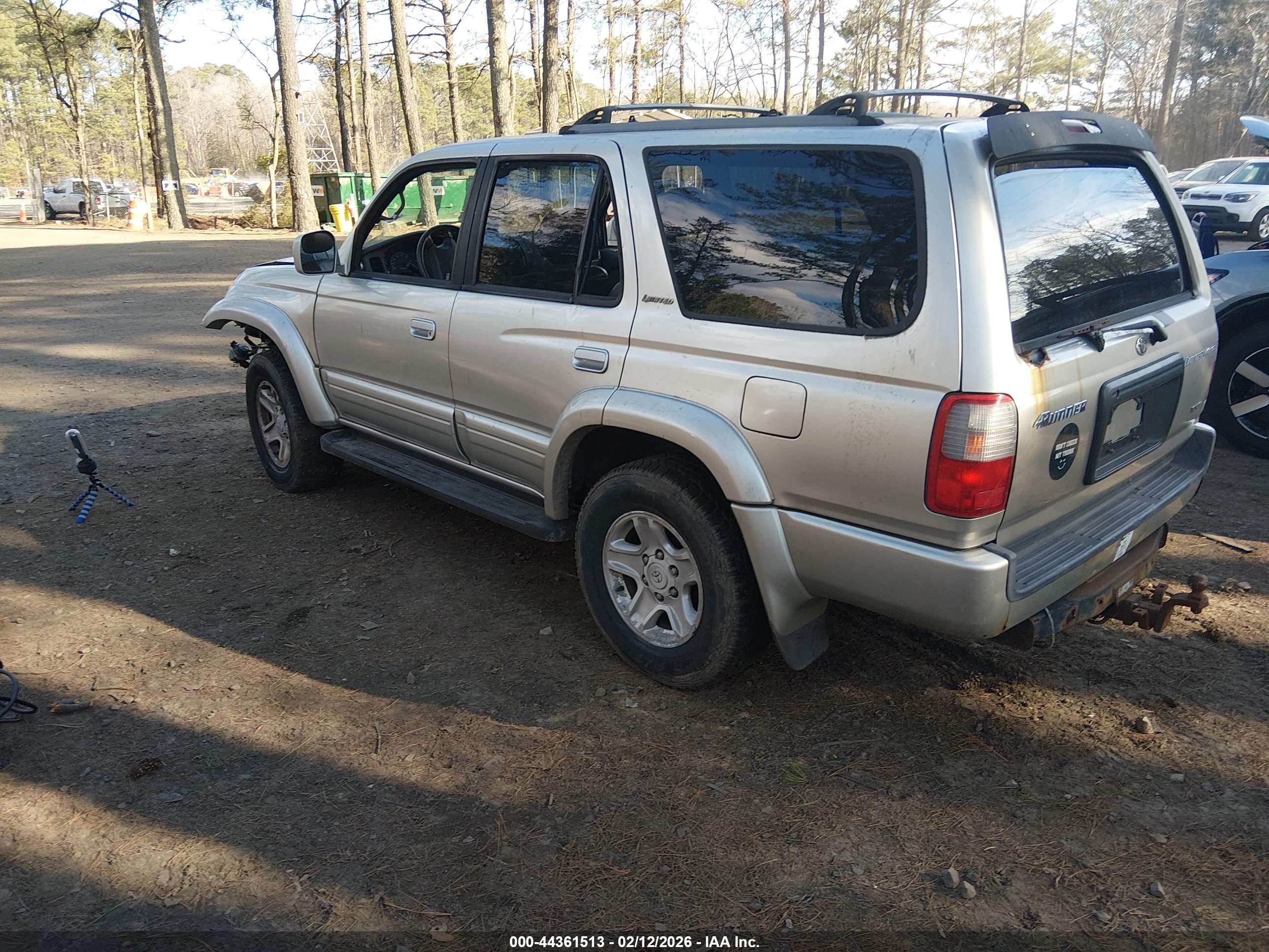 TOYOTA 4RUNNER image 3