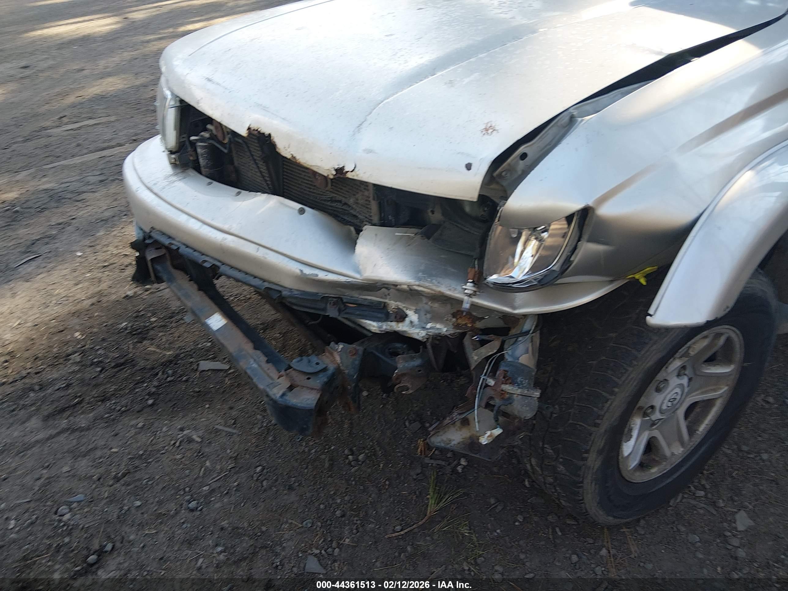 TOYOTA 4RUNNER image 6