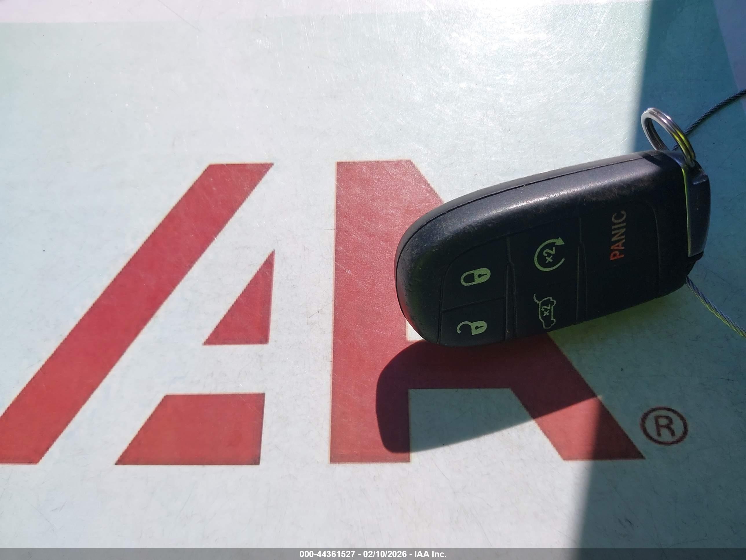 JEEP GRAND image 11