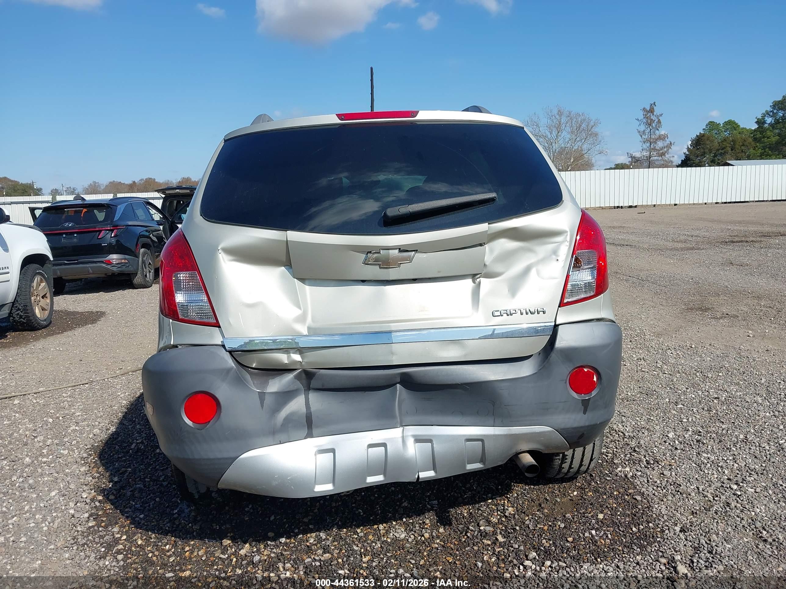 CHEVROLET CAPTIVA image 6