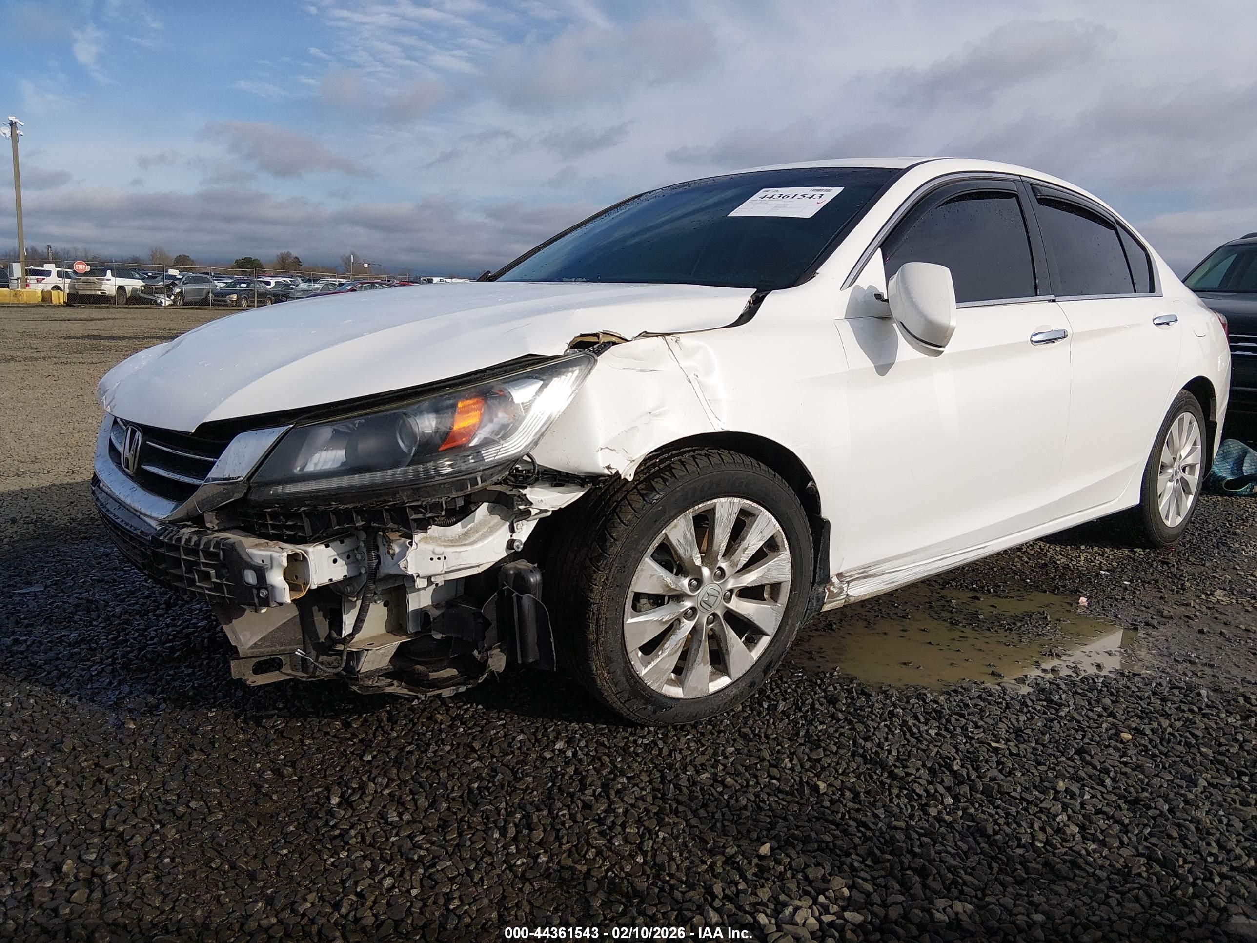 HONDA ACCORD image 6