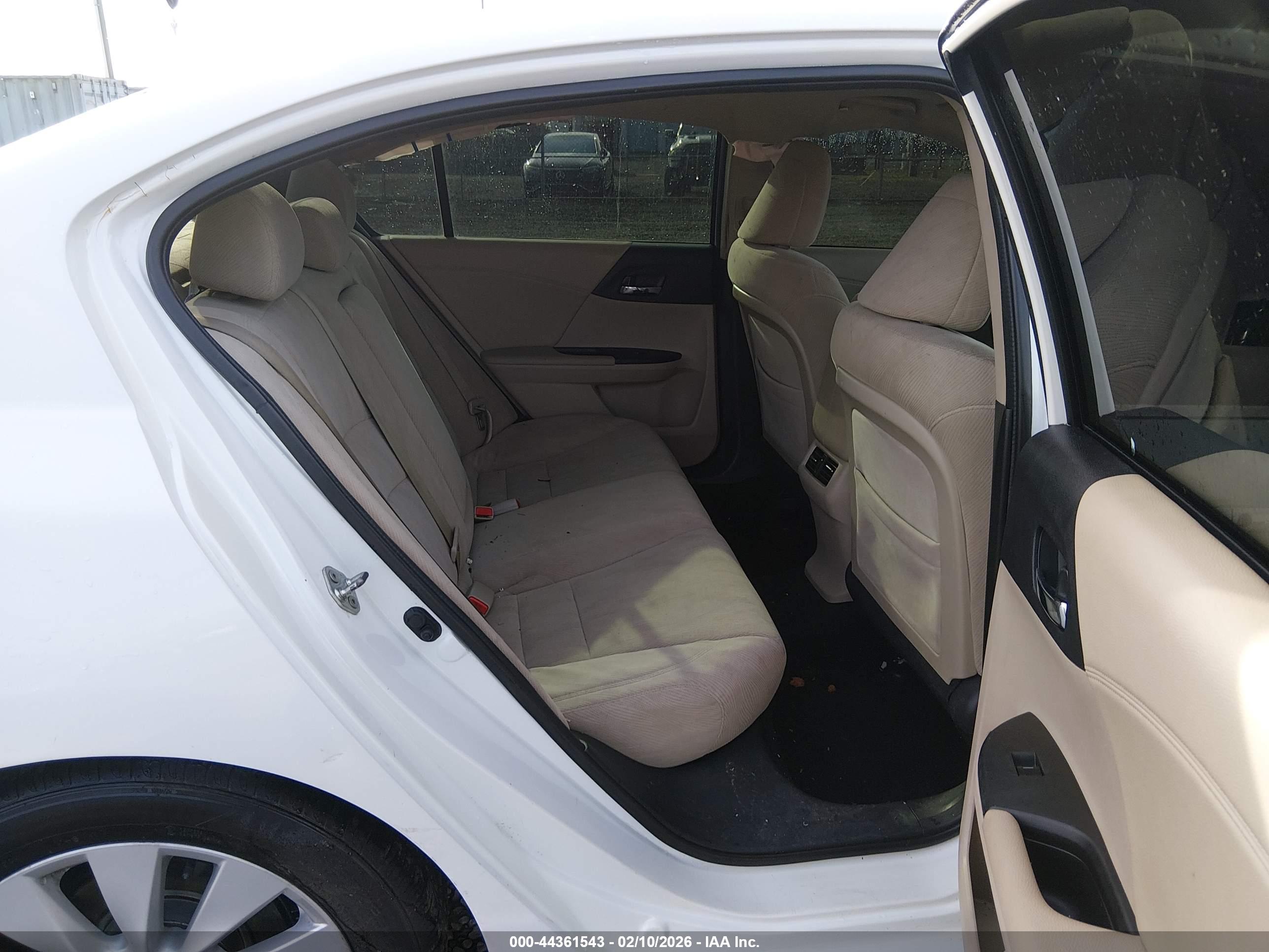 HONDA ACCORD image 8