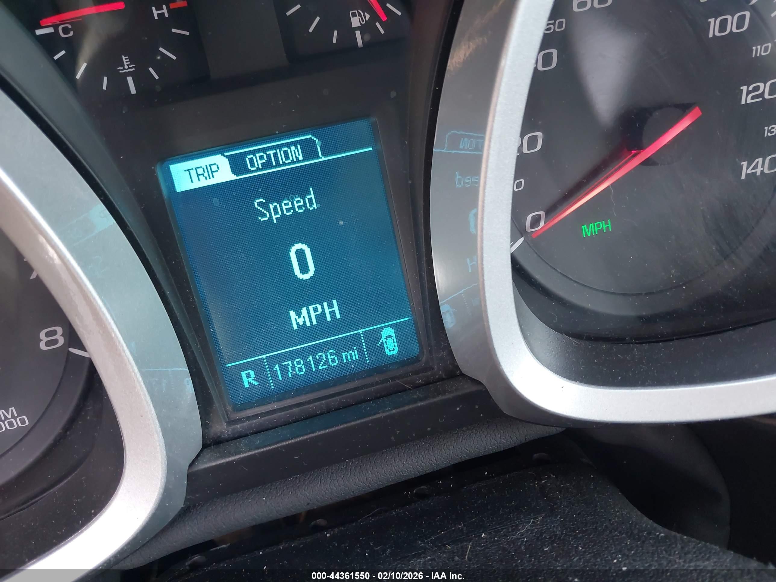 CHEVROLET EQUINOX image 7