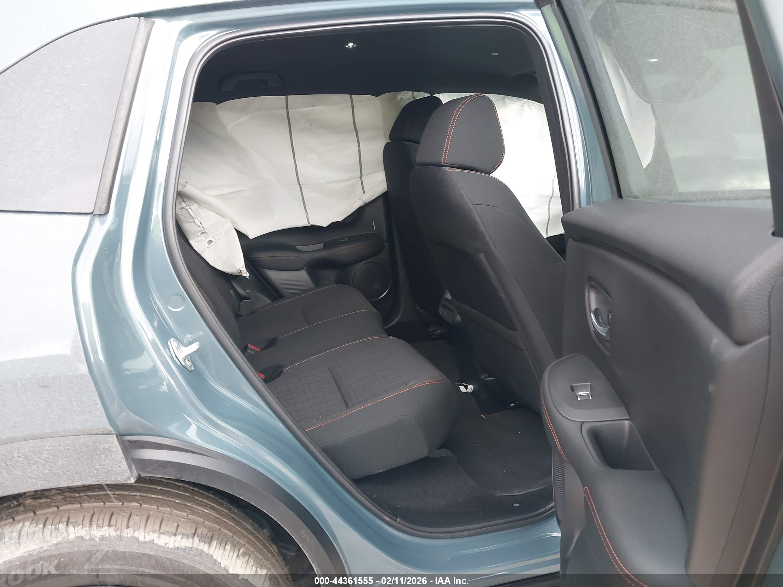 HONDA HR-V image 8