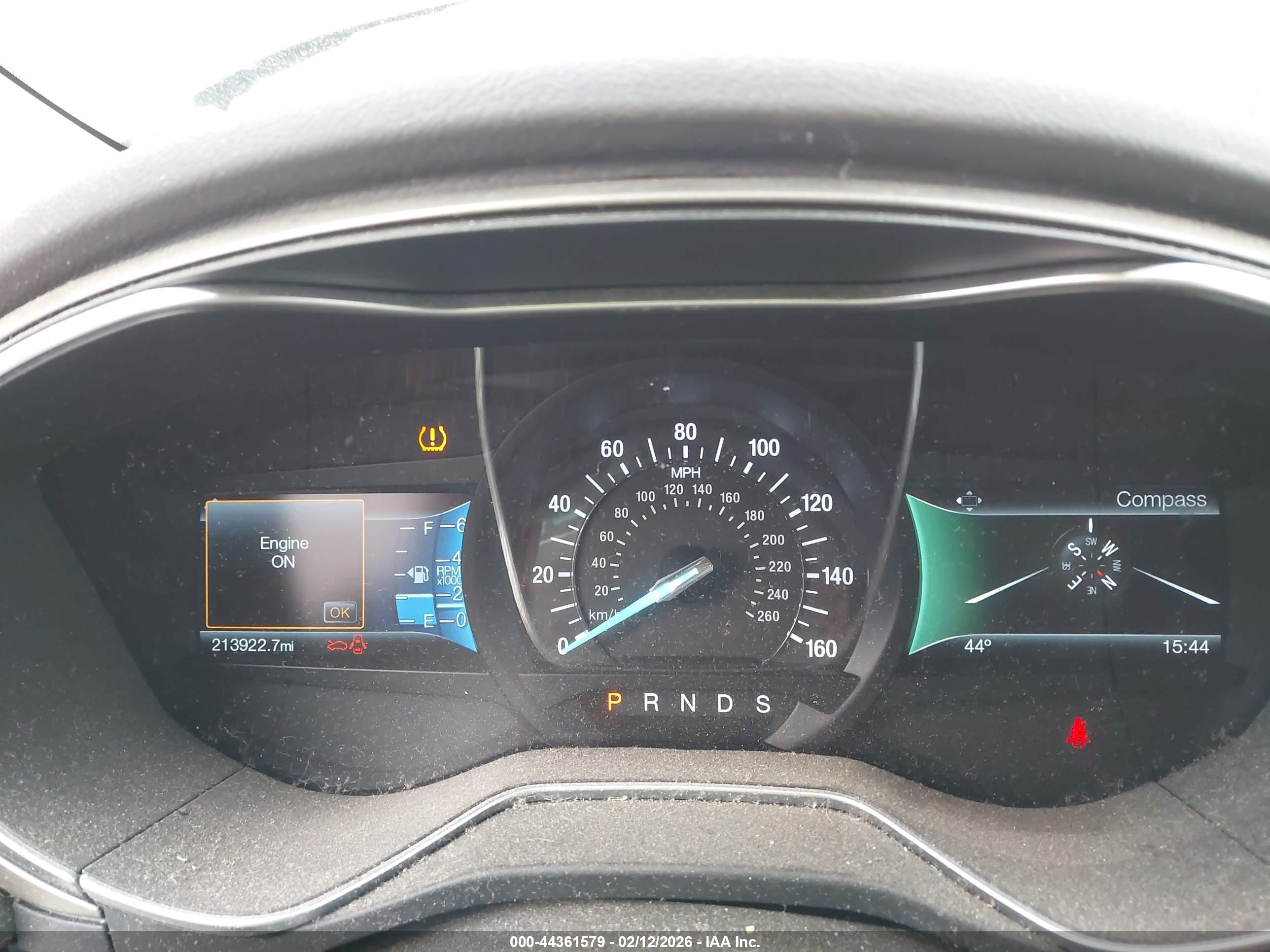 FORD FUSION image 7