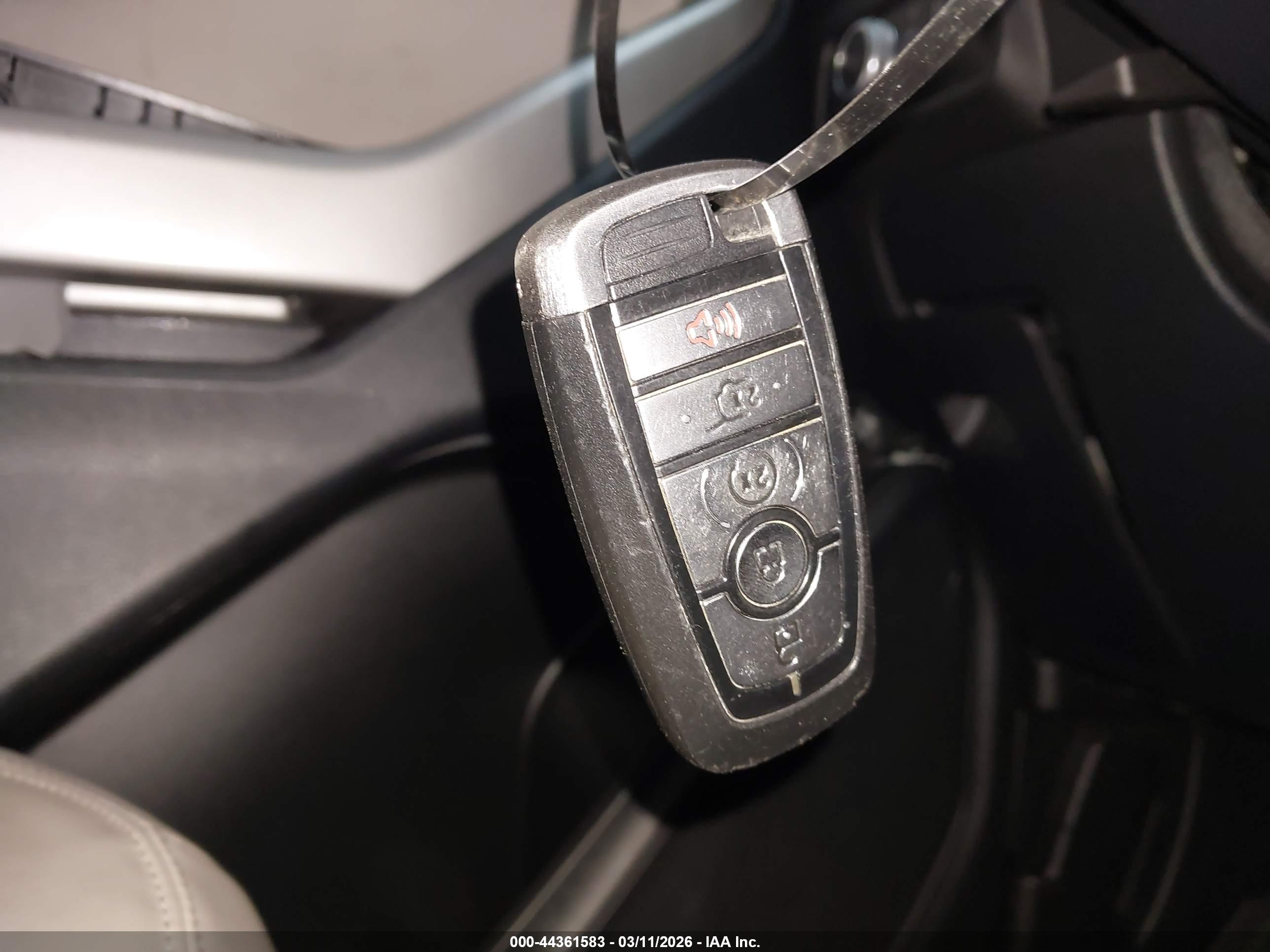 FORD EXPLORER image 11