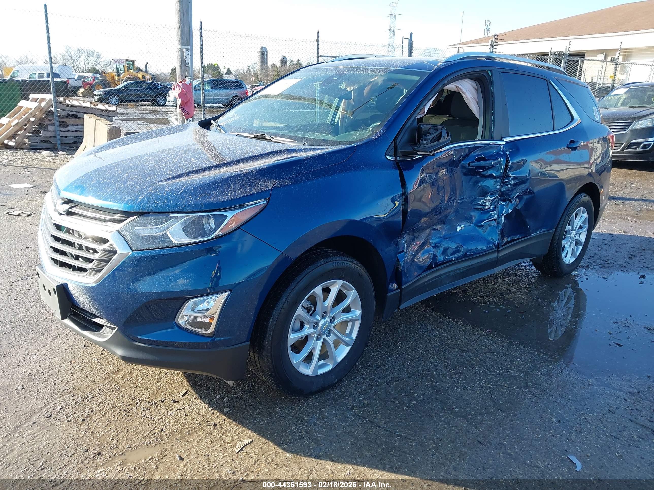 CHEVROLET EQUINOX image 2