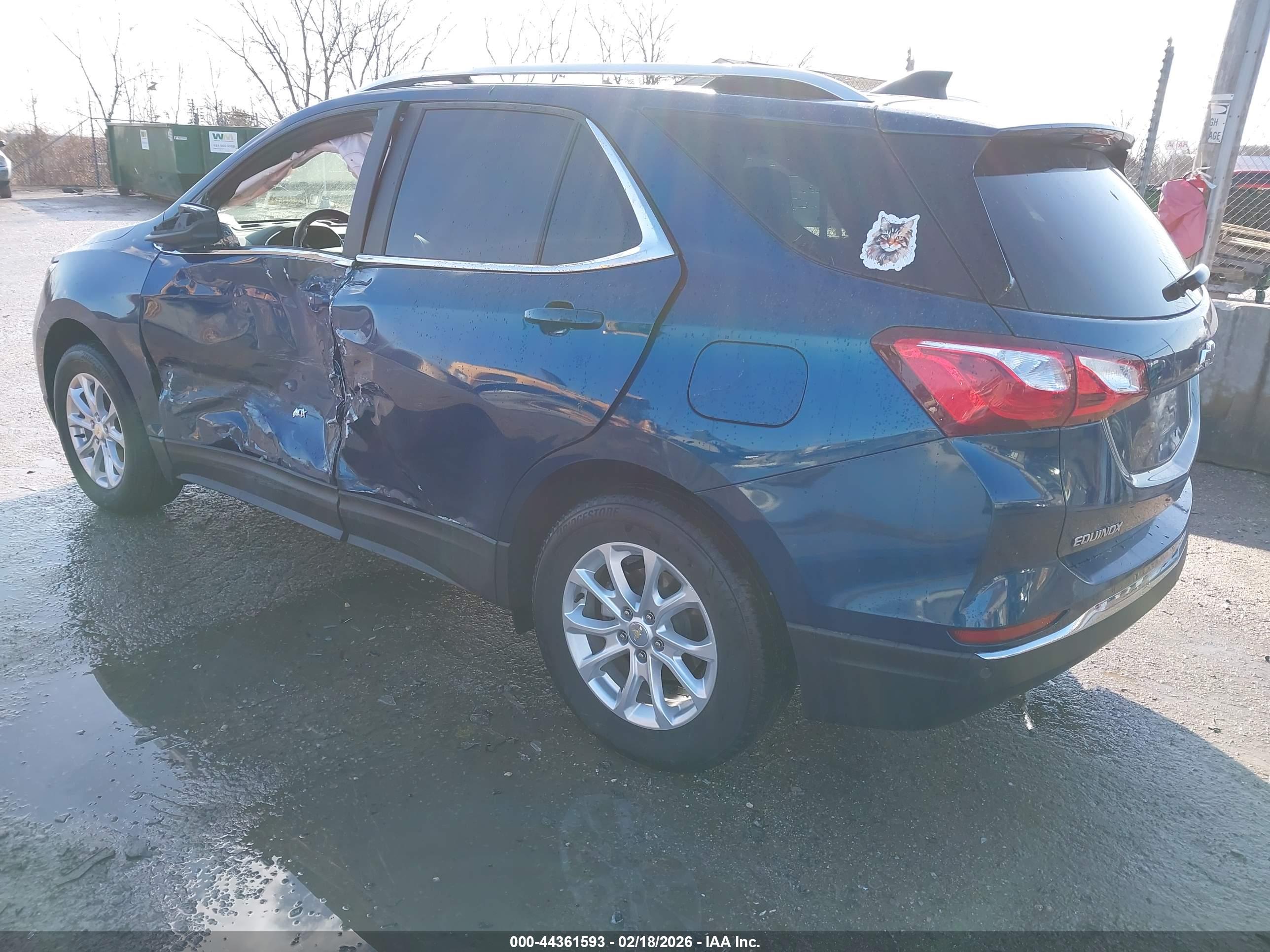 CHEVROLET EQUINOX image 3