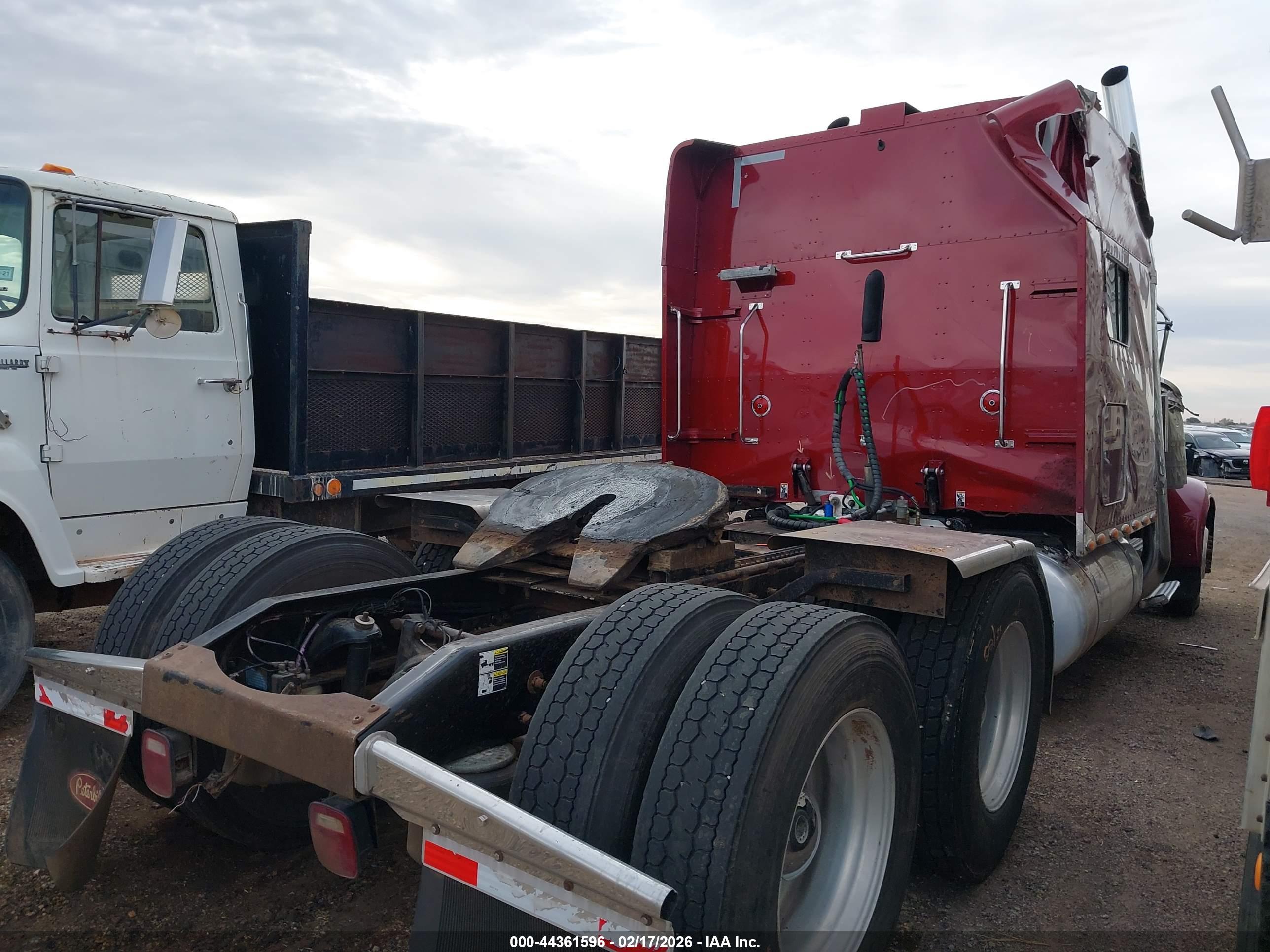 PETERBILT 379 image 4