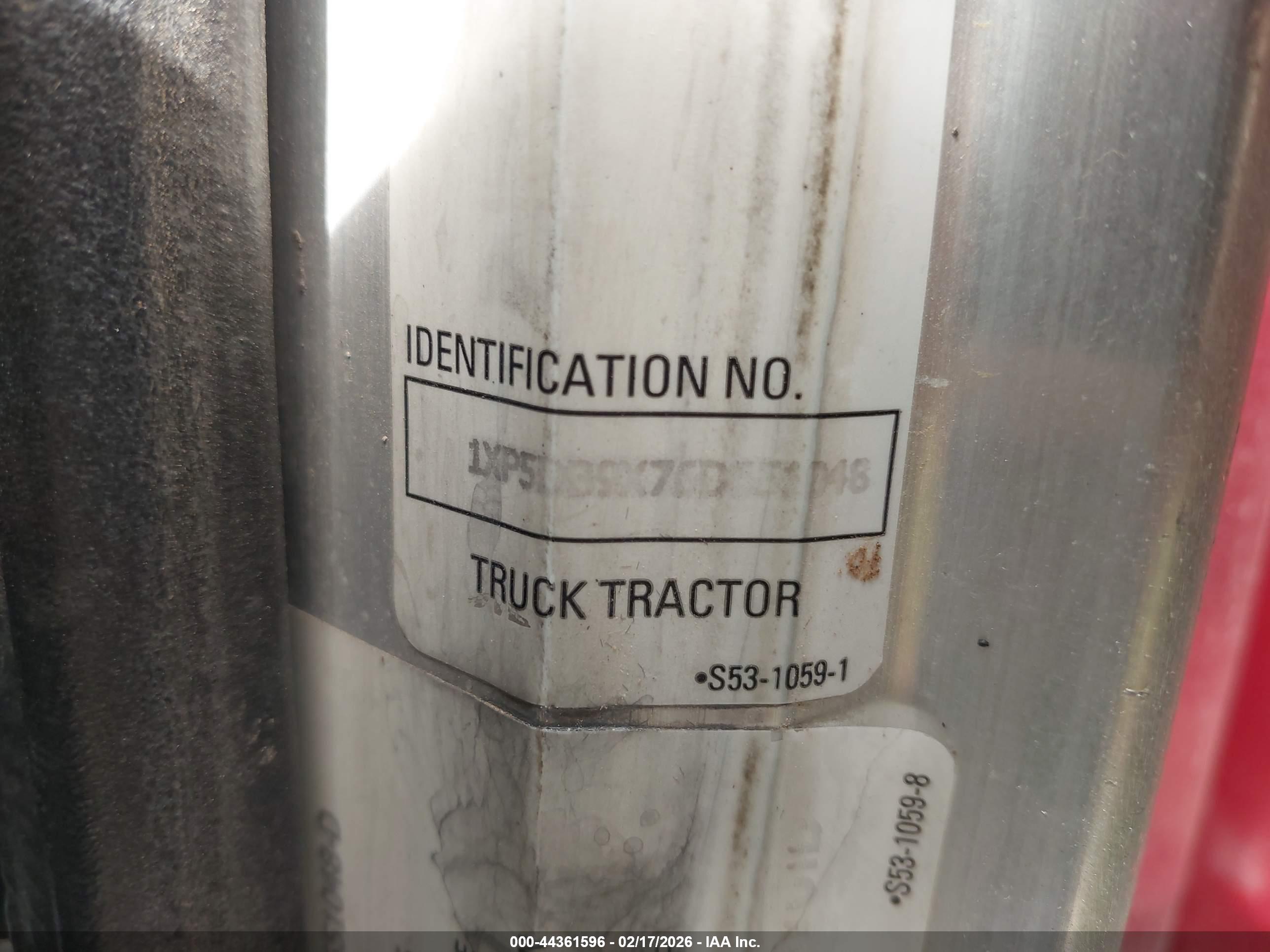 PETERBILT 379 image 9