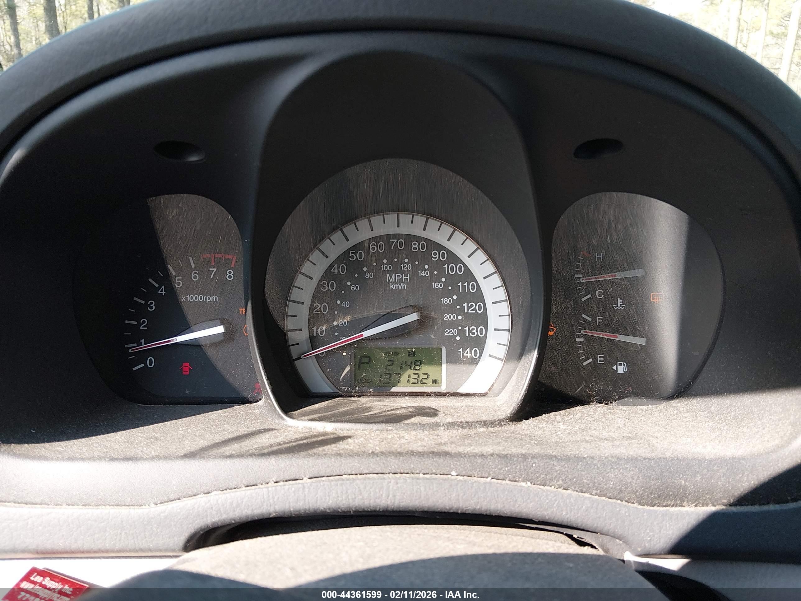 KIA SPECTRA image 7